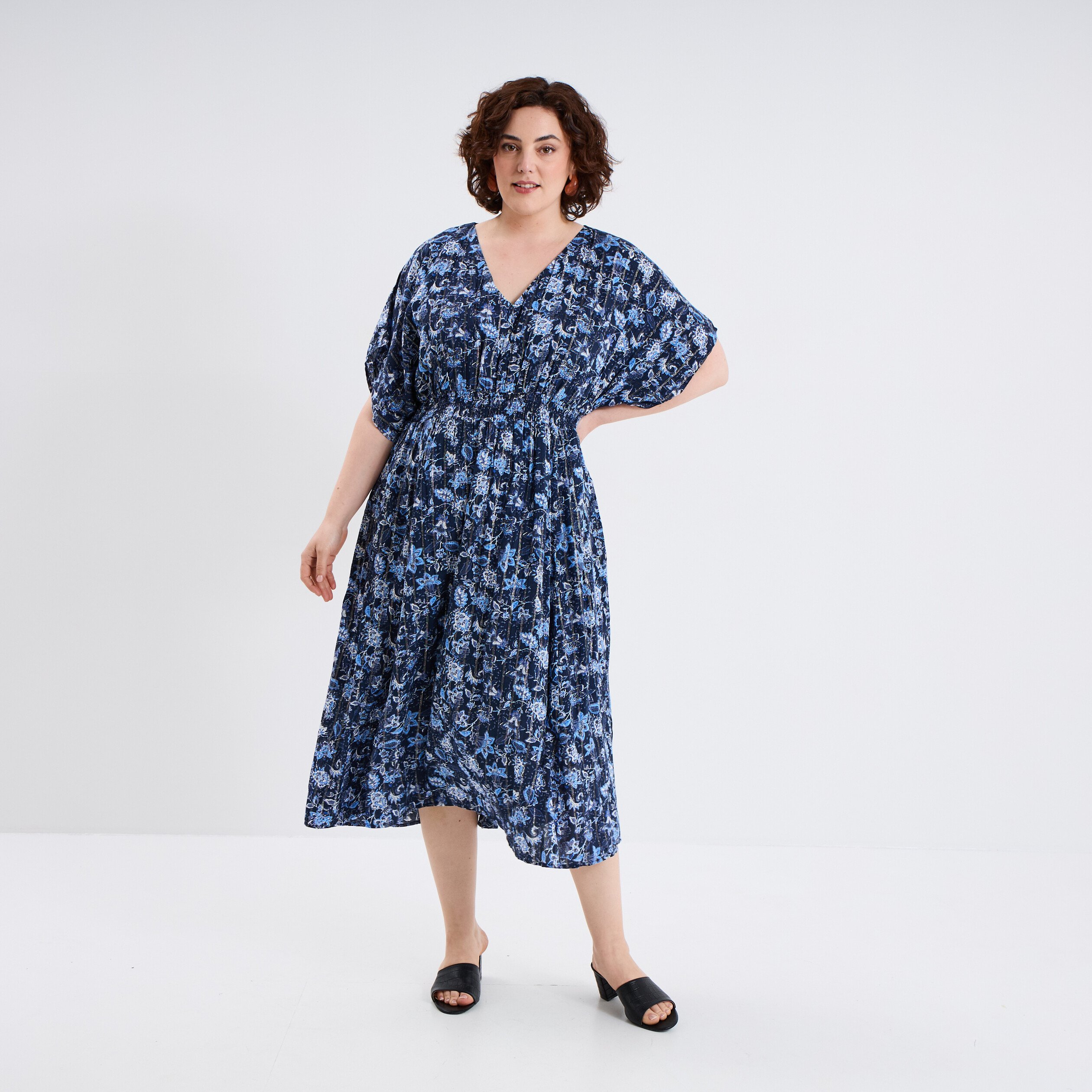 robe longue taille smockee bleu marine femmegt Robe longue taille smockée bleu marine femme grande taille