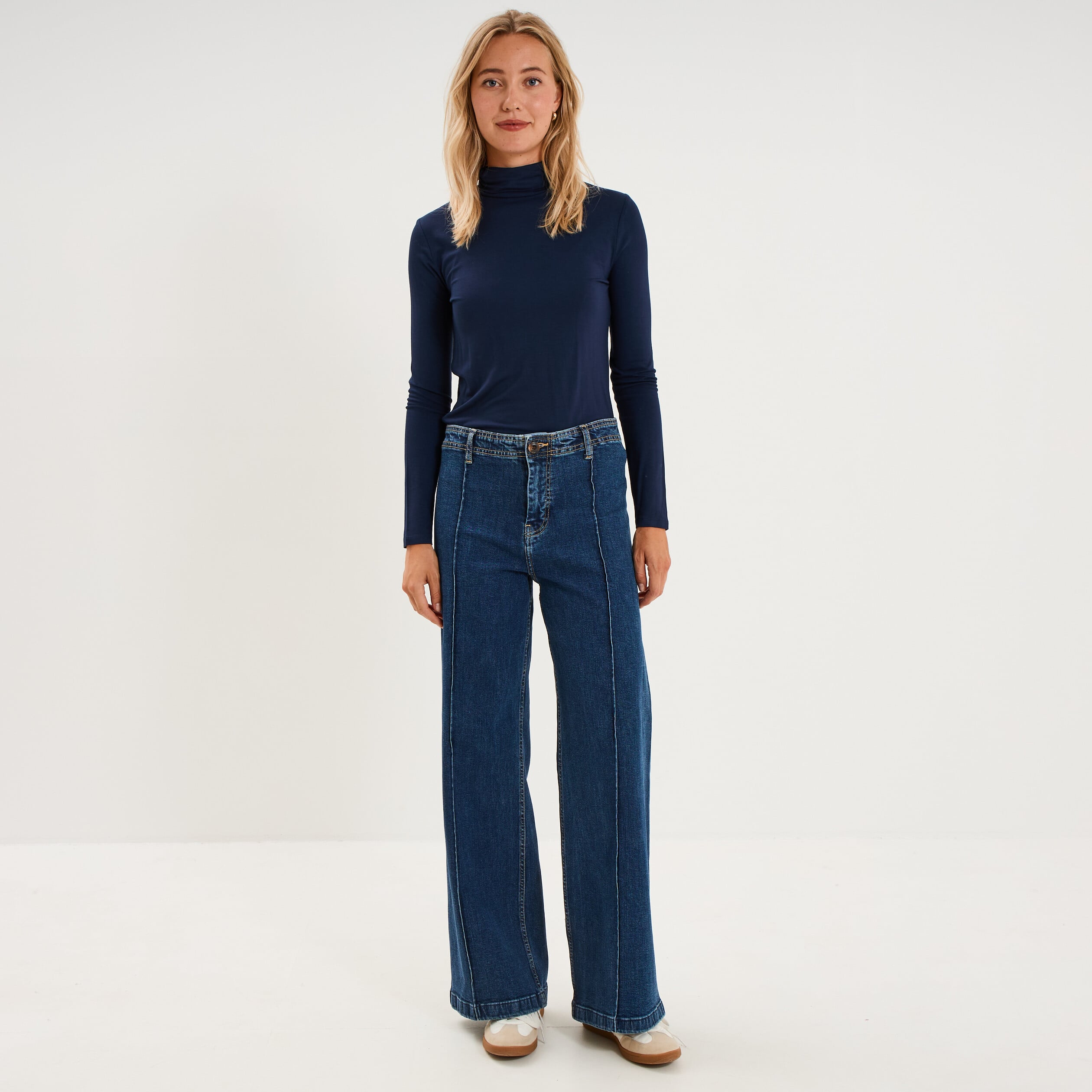 T-shirt manches longues col roul&eacute; bleu marine femme