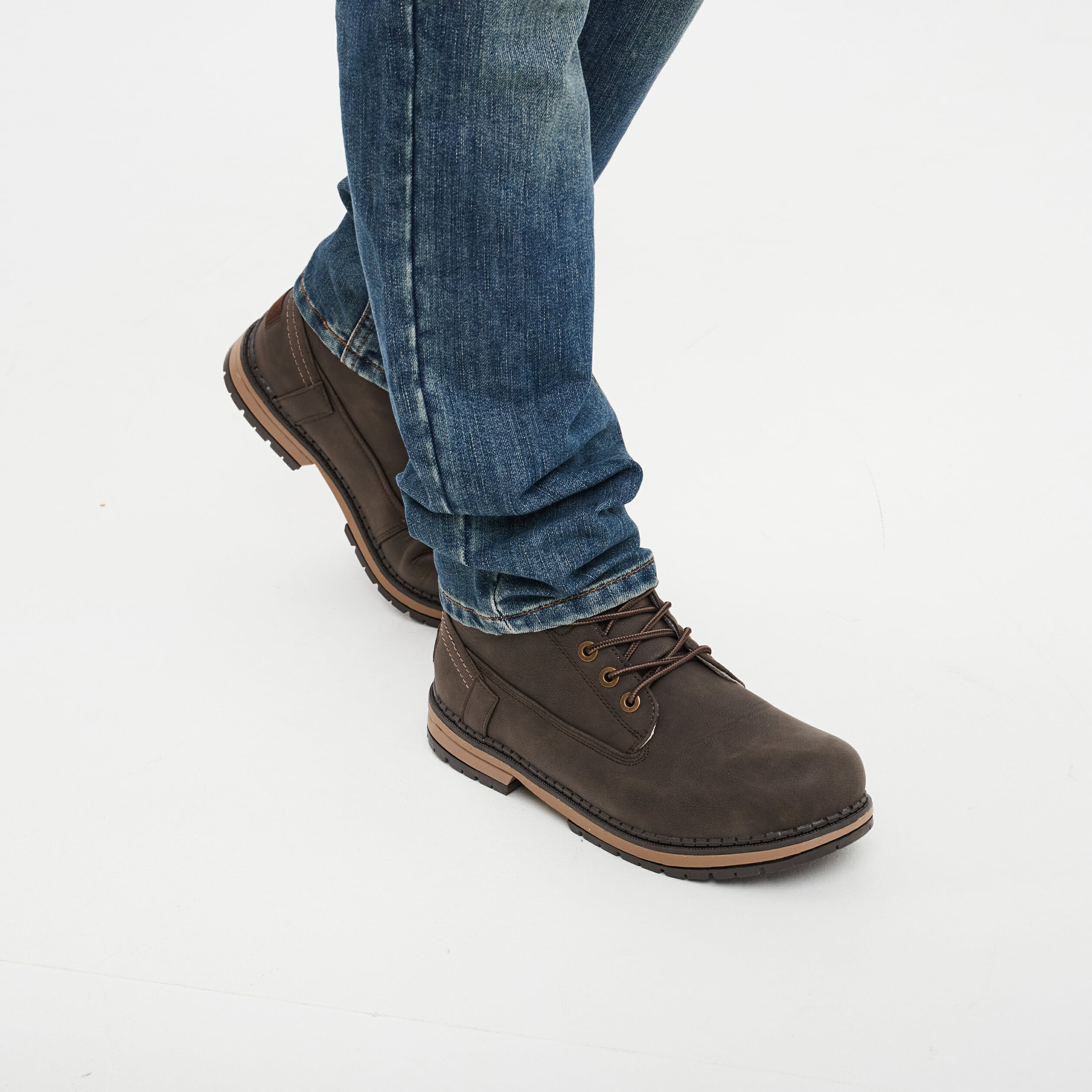 Bottines semelle crant&eacute;es marron homme