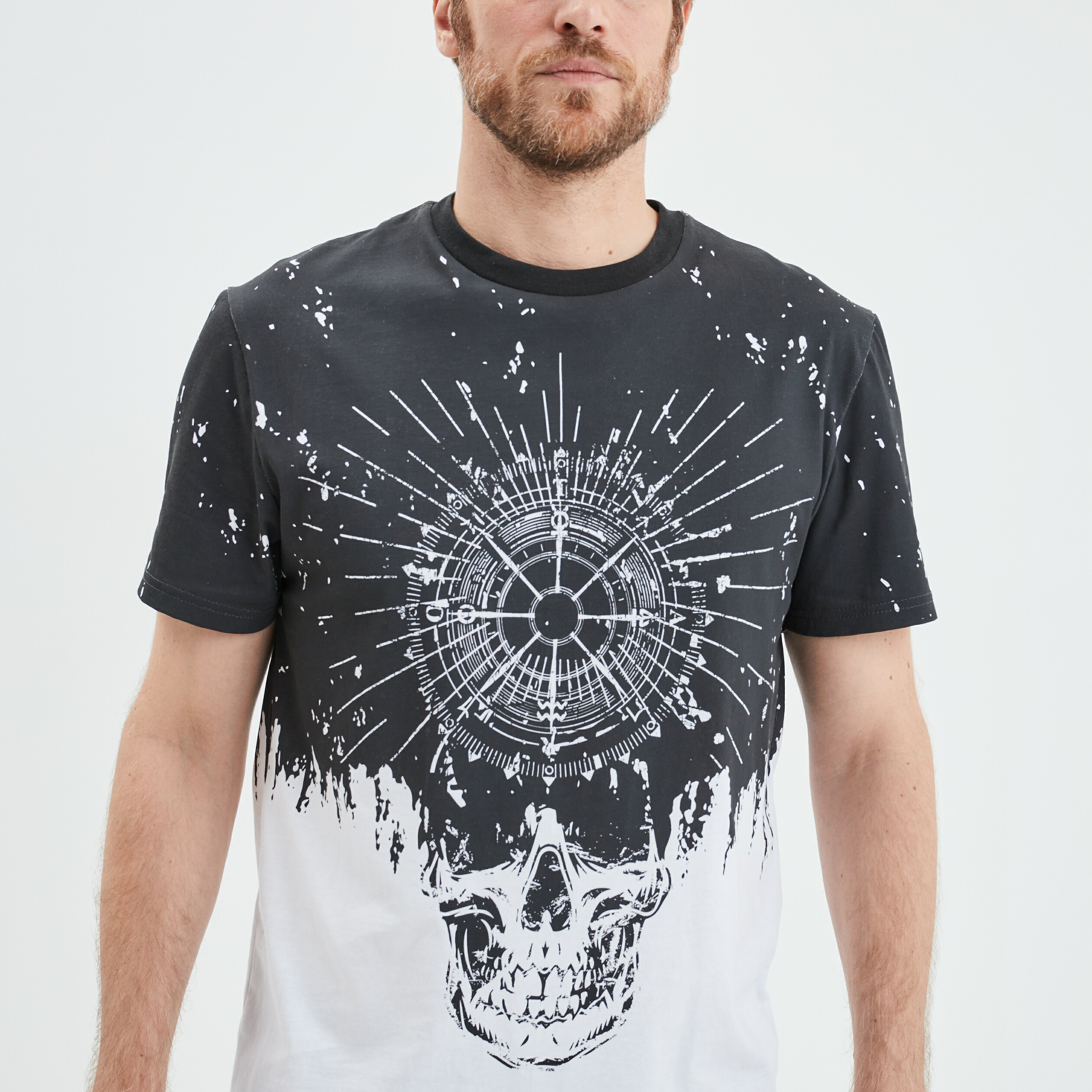 T-shirt manches courtes col rond Liberto noir homme