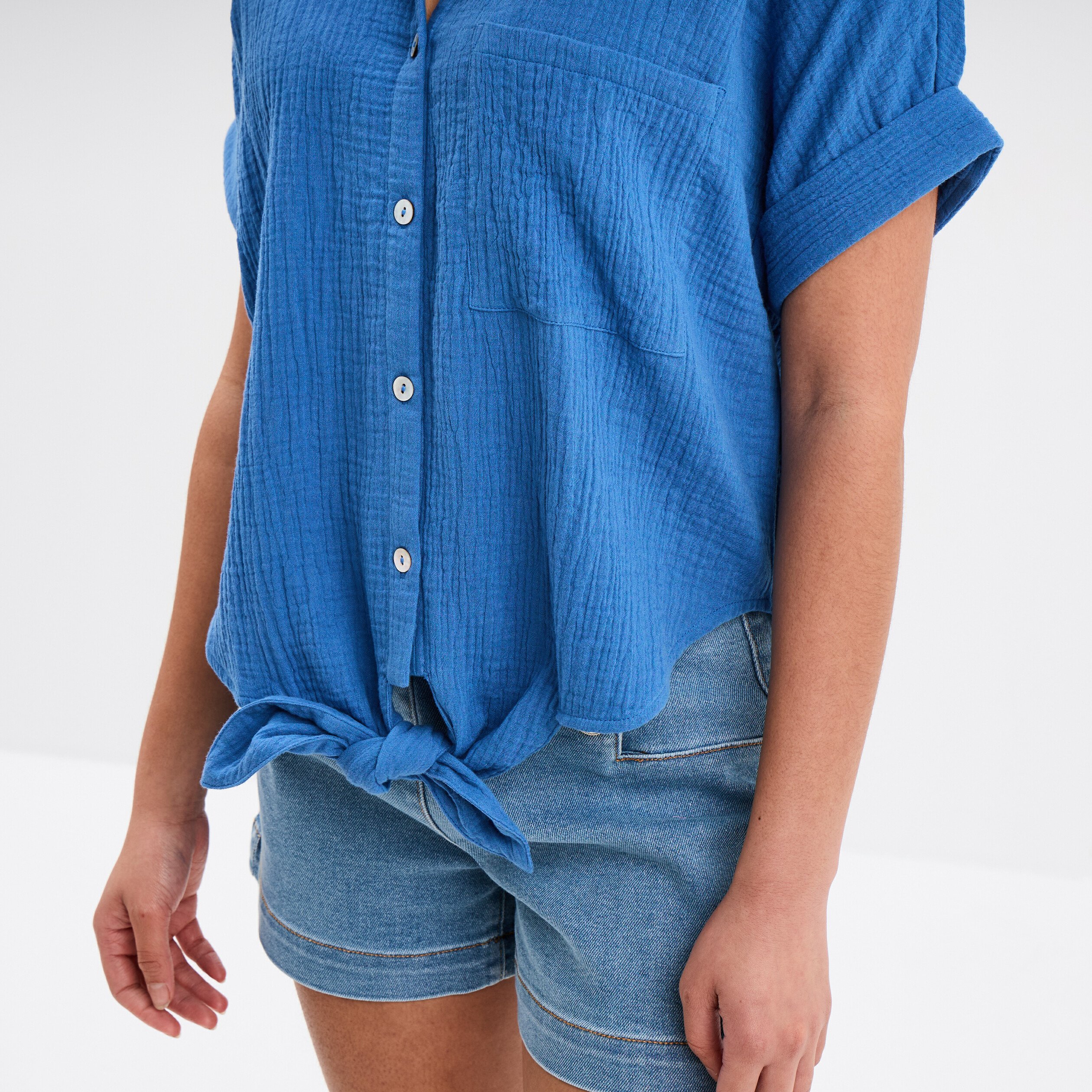 chemise nouee manches courtes gaze coton bleu fonce femme Chemise nouée manches courtes gaze coton bleu foncé femme