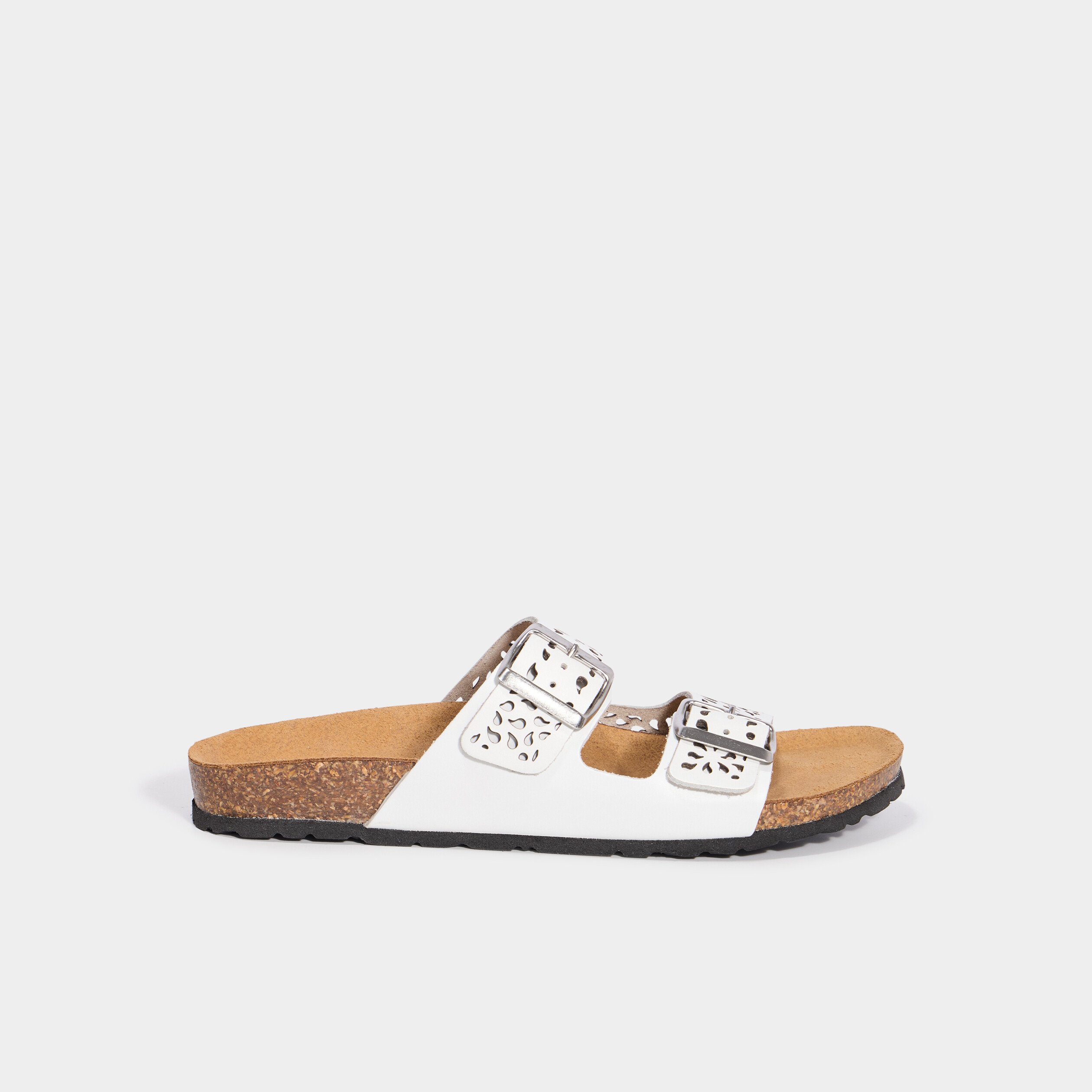 mules perforees en cuir blanc femme Mules perforées en cuir blanc femme