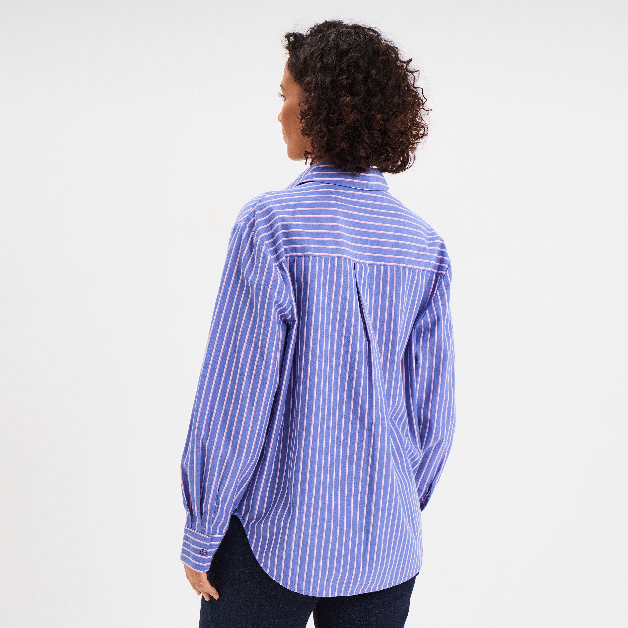 chemise oversize 1 poche coton bleu electrique femme Chemise oversize 1 poche coton bleu electrique femme