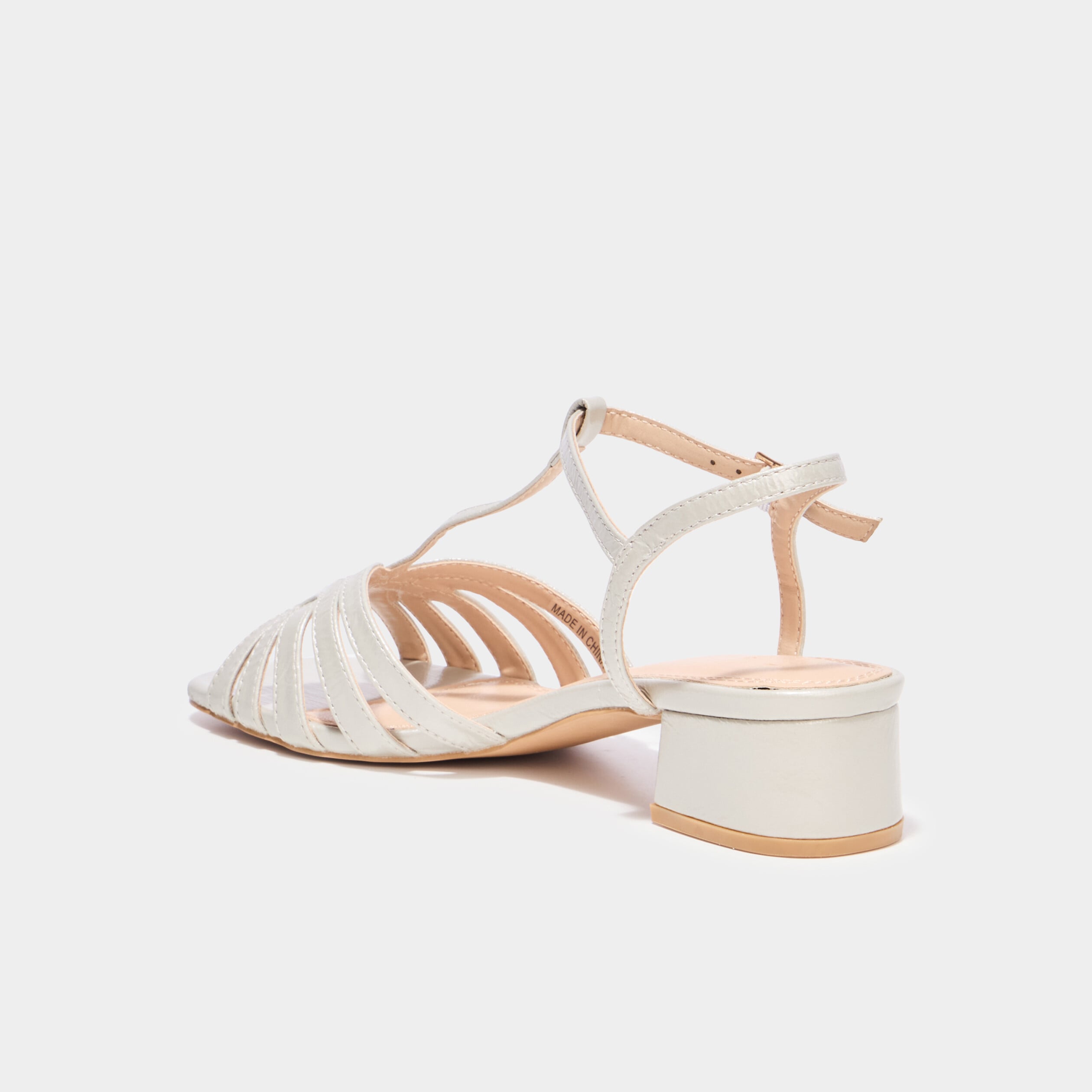 Sandales &agrave; talons 4 cm blanc femme