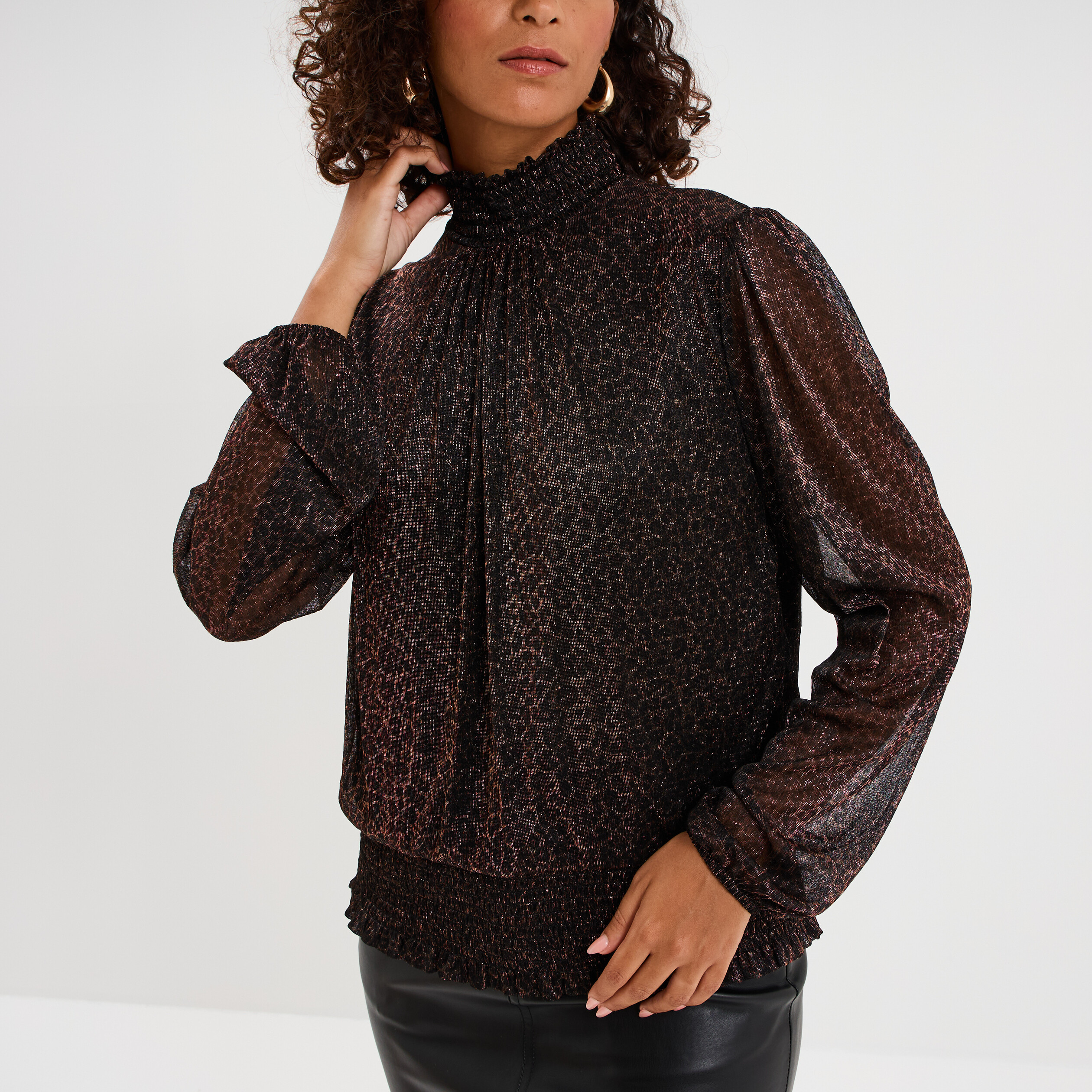 Blouse manches longues &agrave; col montant marron fonc&eacute; femme