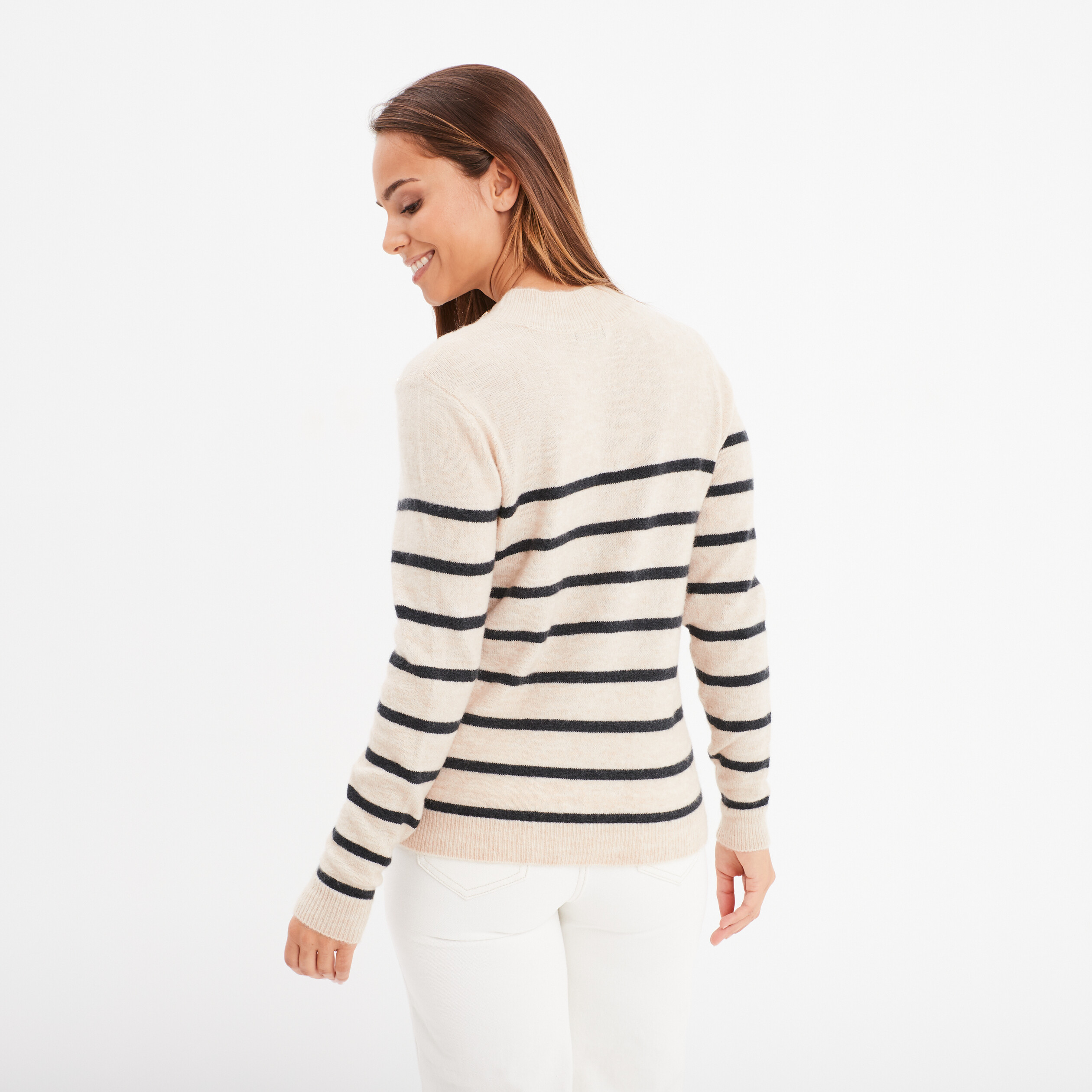 pull manches longues avec boutons beige femme Pull manches longues avec boutons beige femme