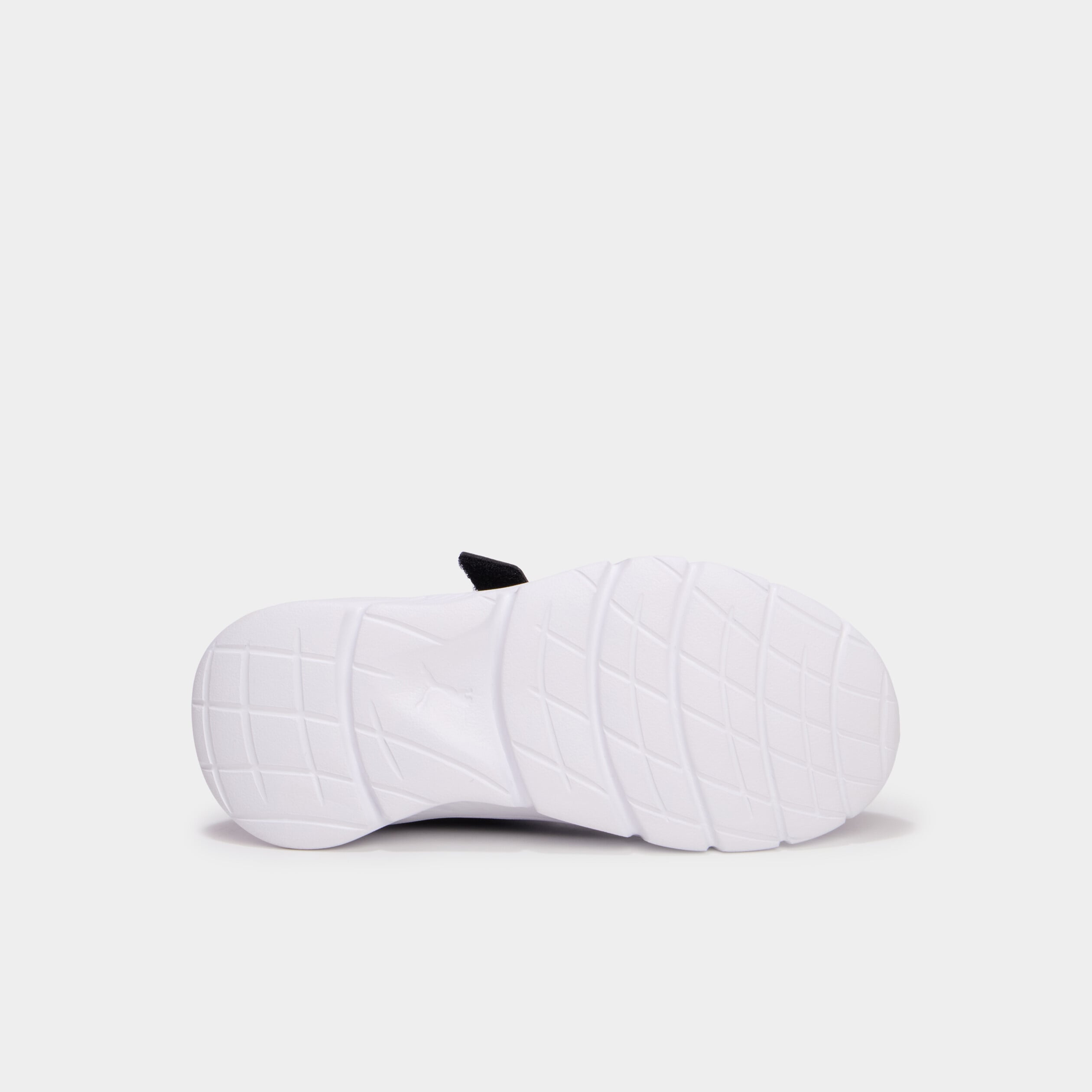 Baskets running scratchs Puma Flexfocus noir fille