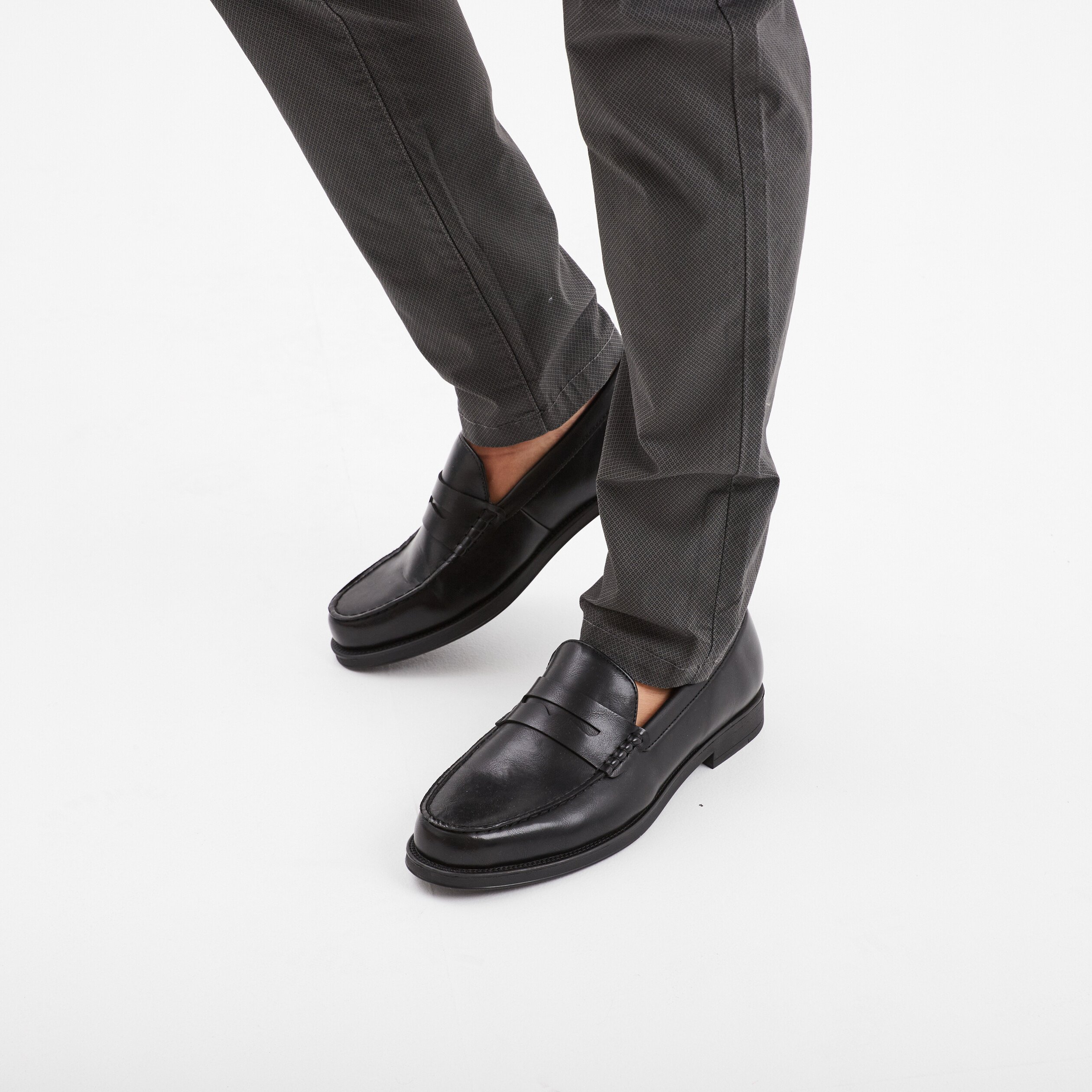 Mocassins a bout rond noir homme