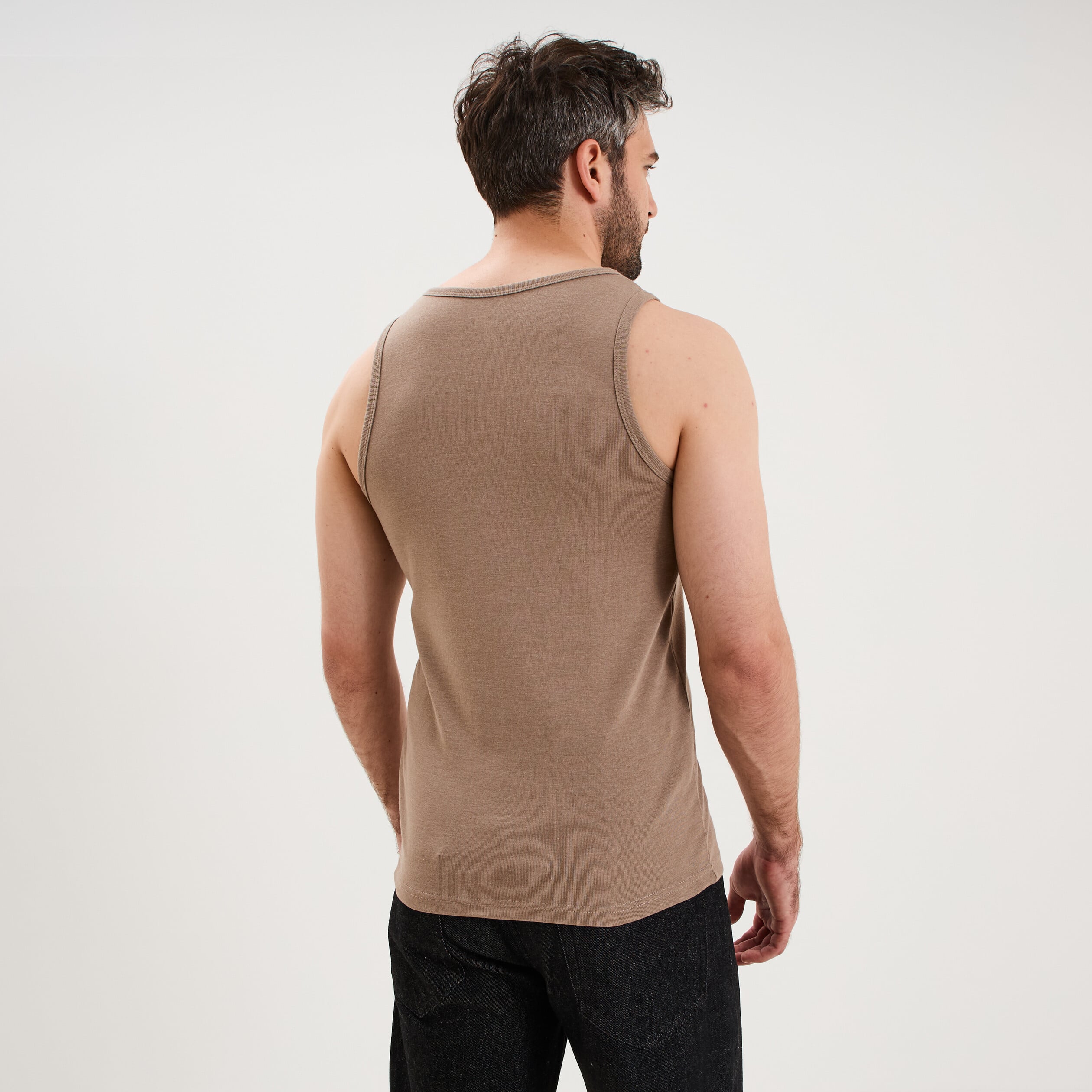 D&eacute;bardeur droit coton bretelles larges taupe homme
