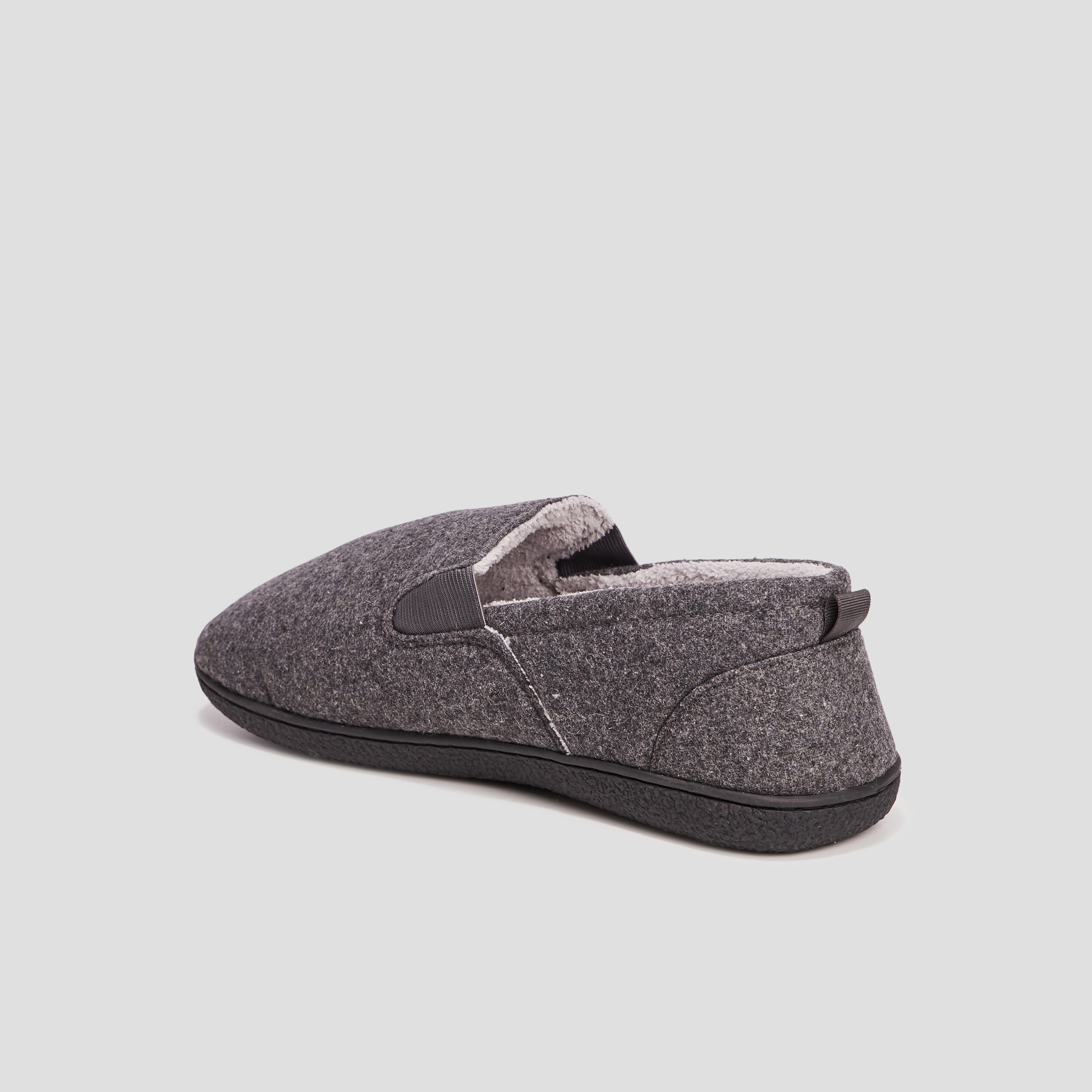 chaussons gris homme Chaussons gris homme