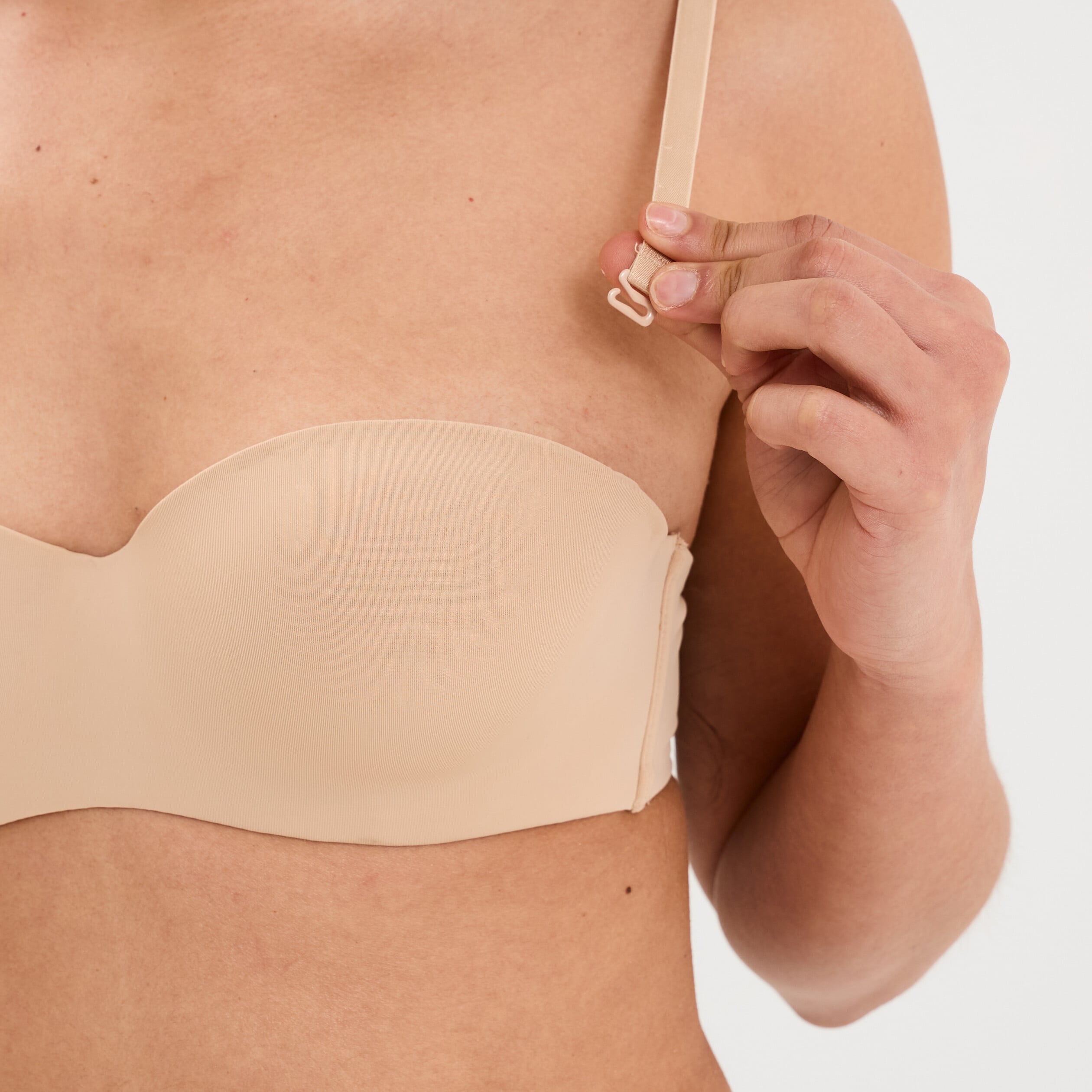Soutien-gorge bandeau microfibre beige femme