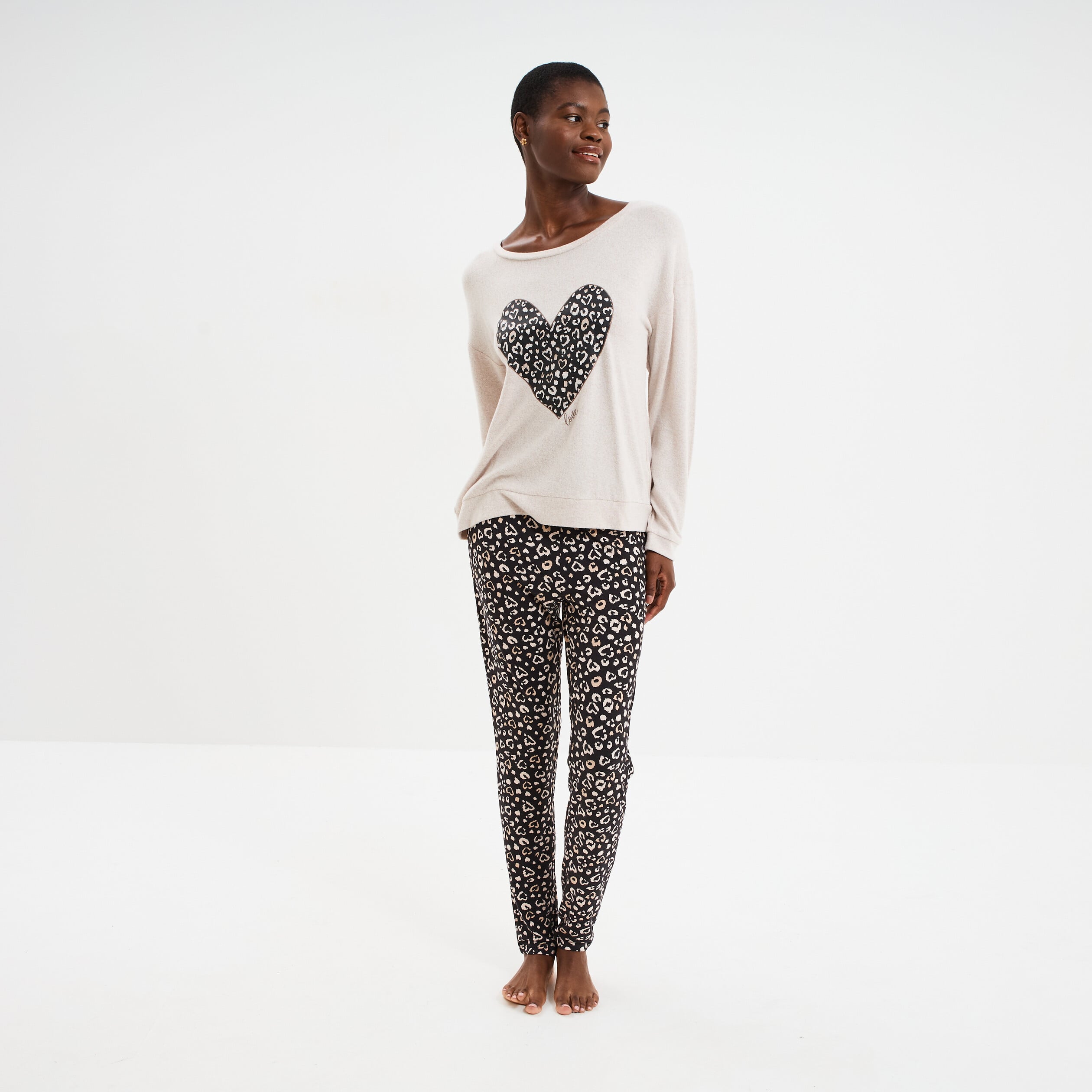 Ensemble pyjama legging et t-shirt sable femme