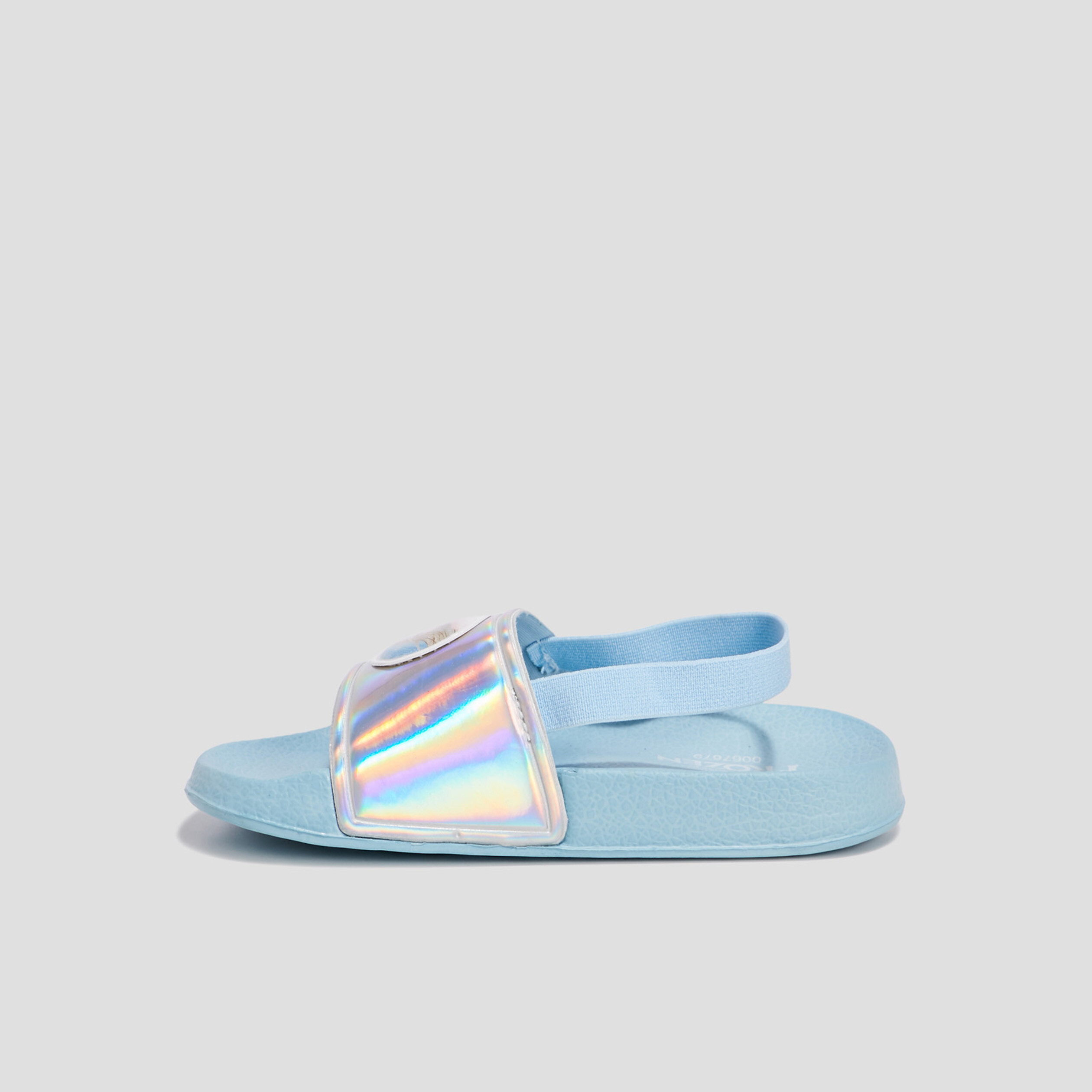 Nu pied sales reine des neiges