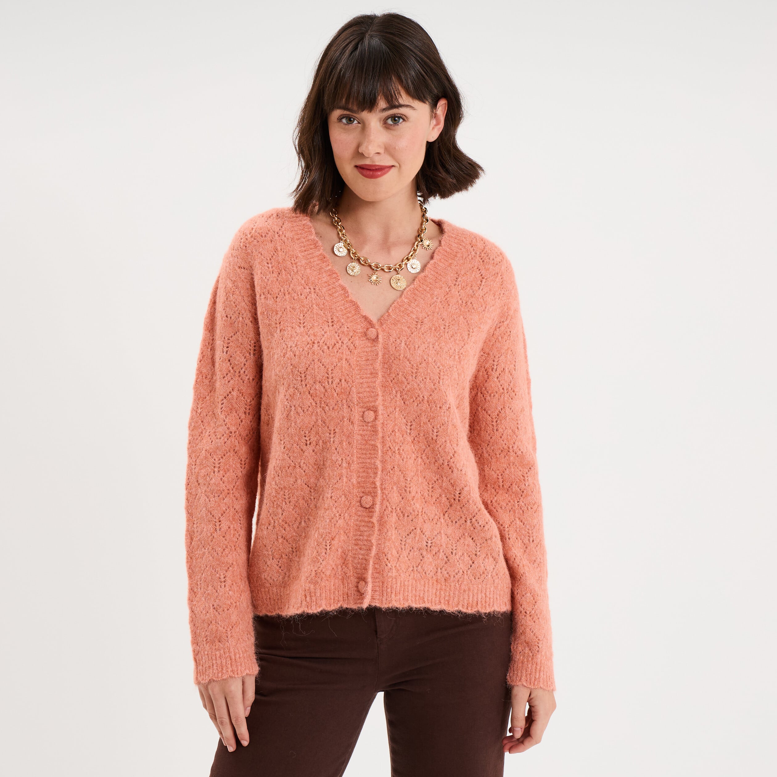 Gilet cardigan ajour&eacute; manches longues rose corail femme
