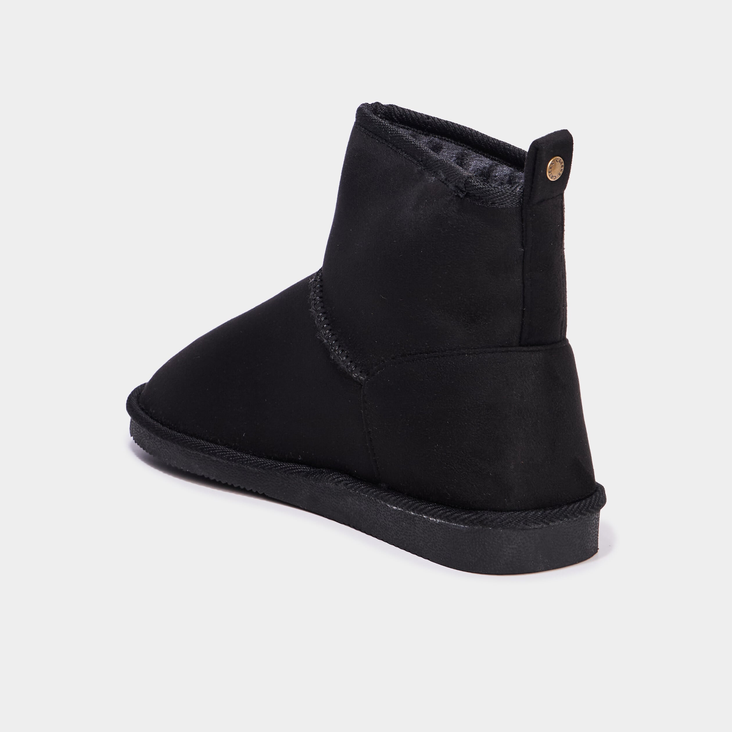 Bottines fourr&eacute;es plates noir femme