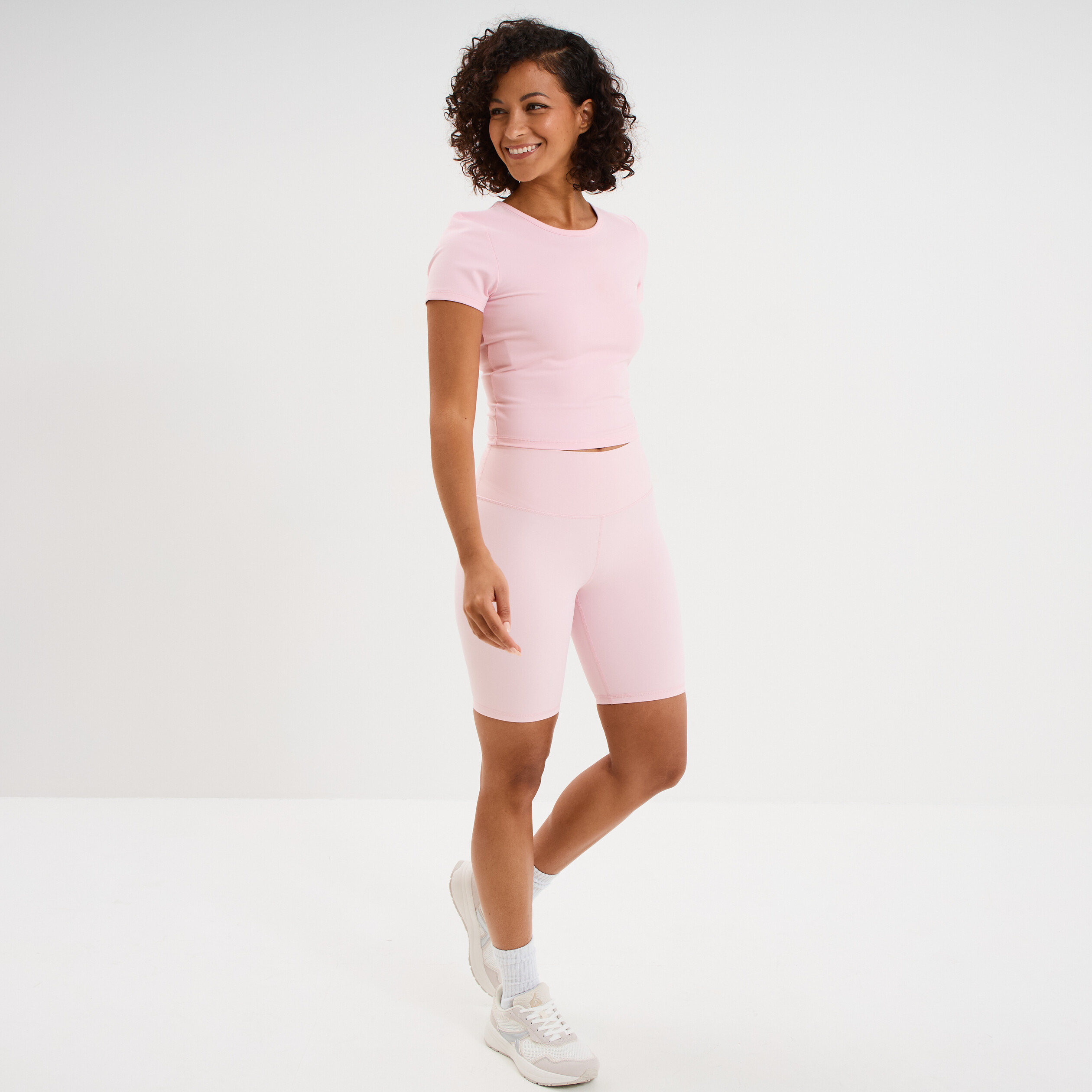 Short cycliste de sport taille haute rose clair femme