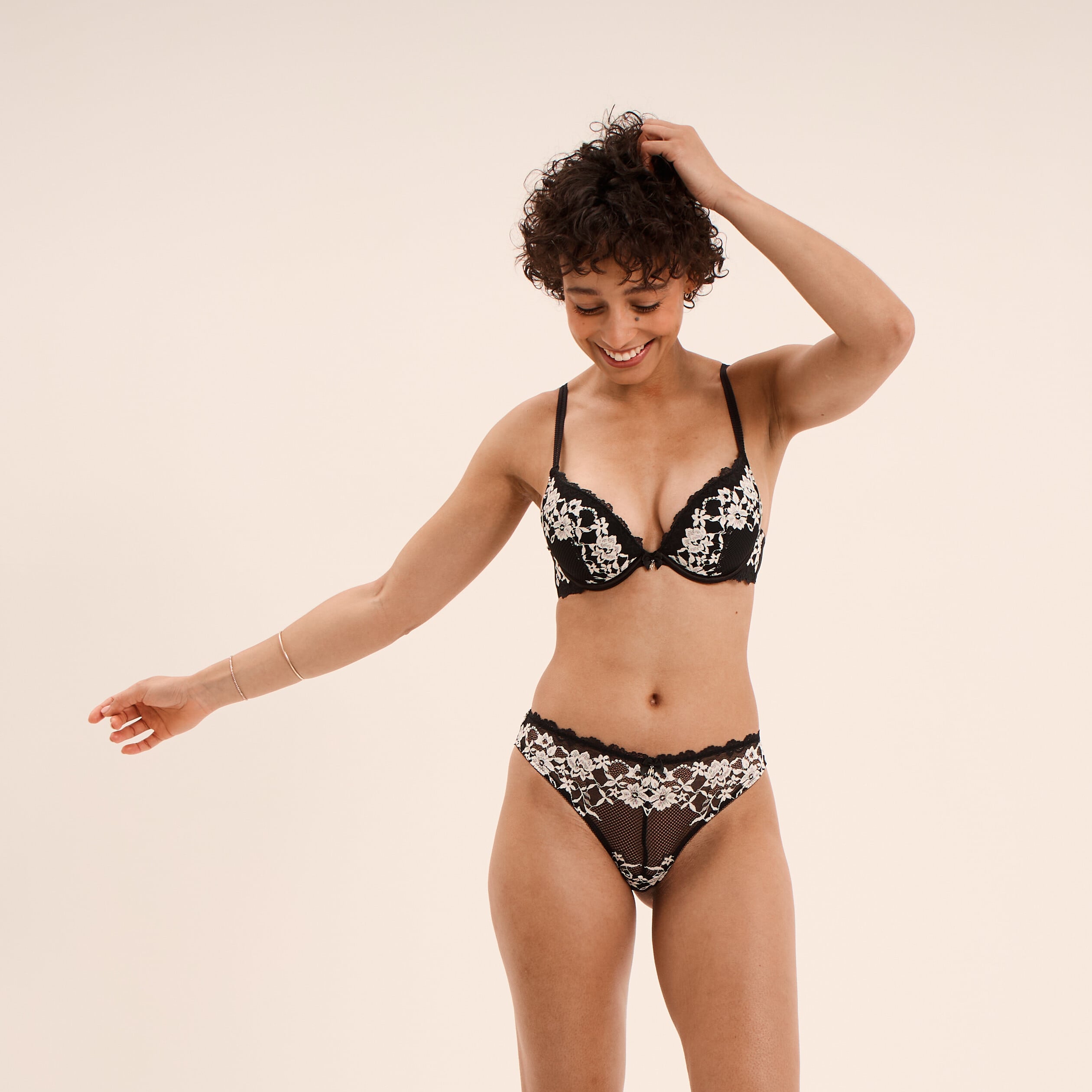 Soutien-gorge maxi push-up noir femme