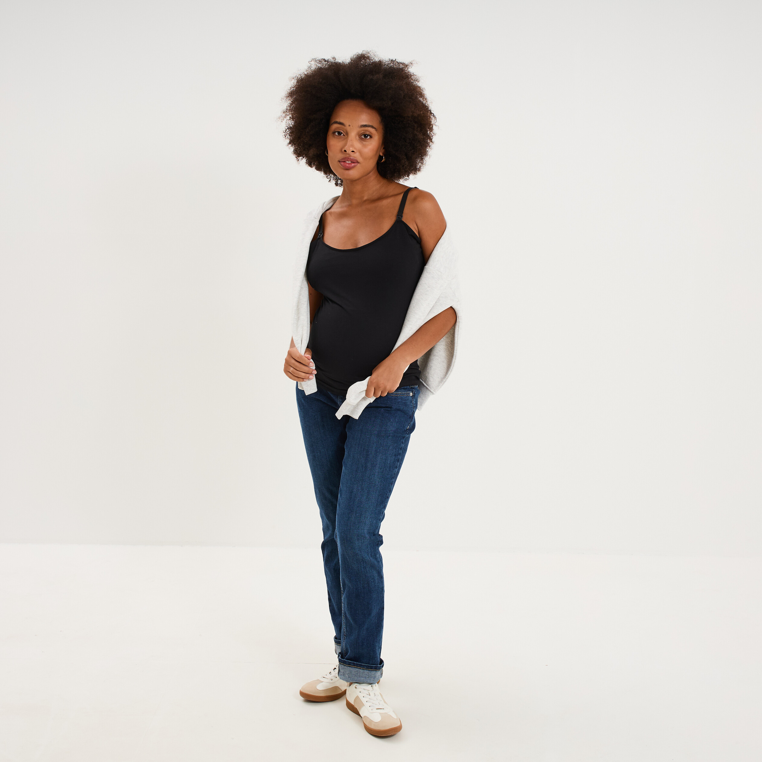 D&eacute;bardeur allaitement brassi&egrave;re int&eacute;gr&eacute;e noir femme maternit&eacute;