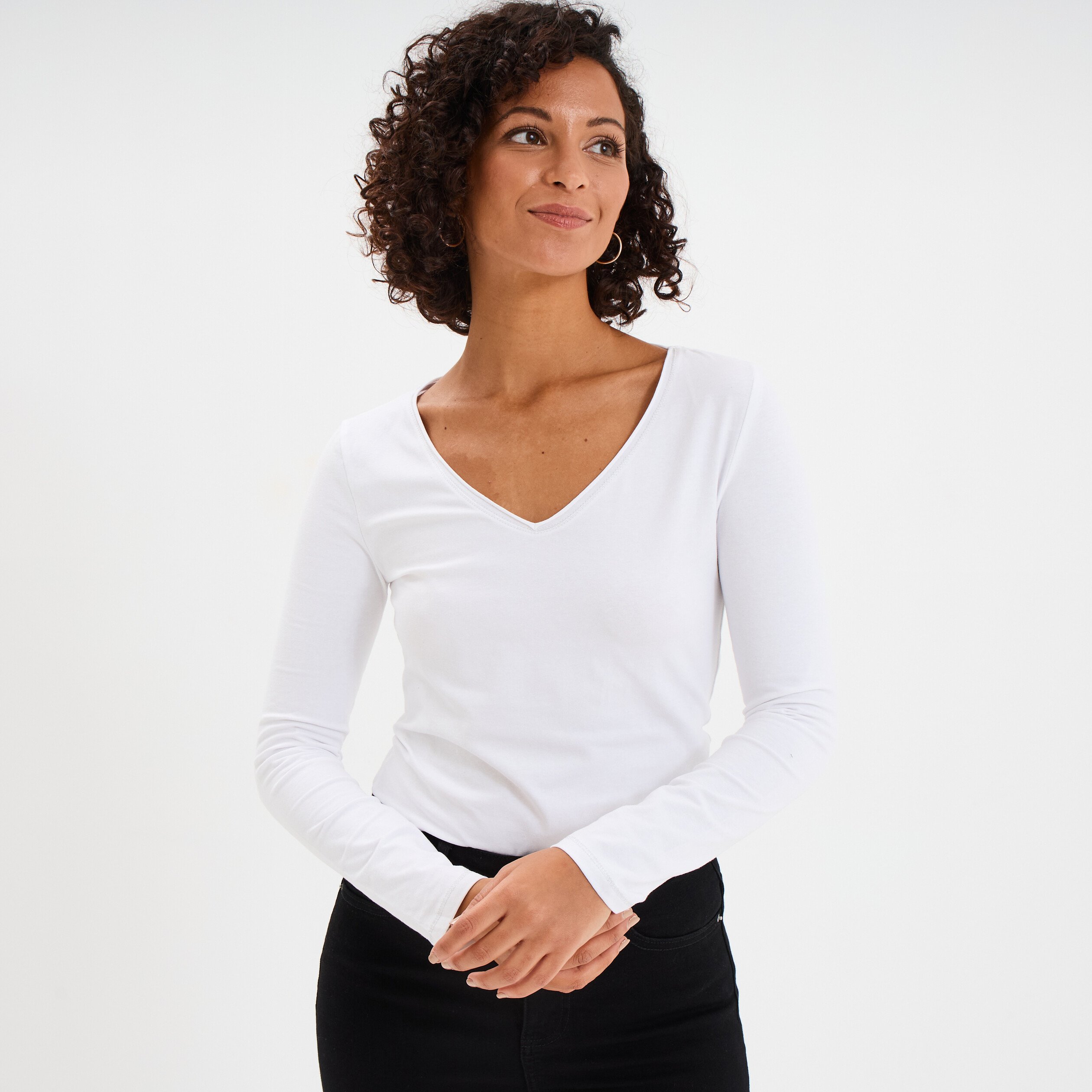 t shirt manches longues col en v coton blanc femme T-shirt manches longues col en V coton blanc femme