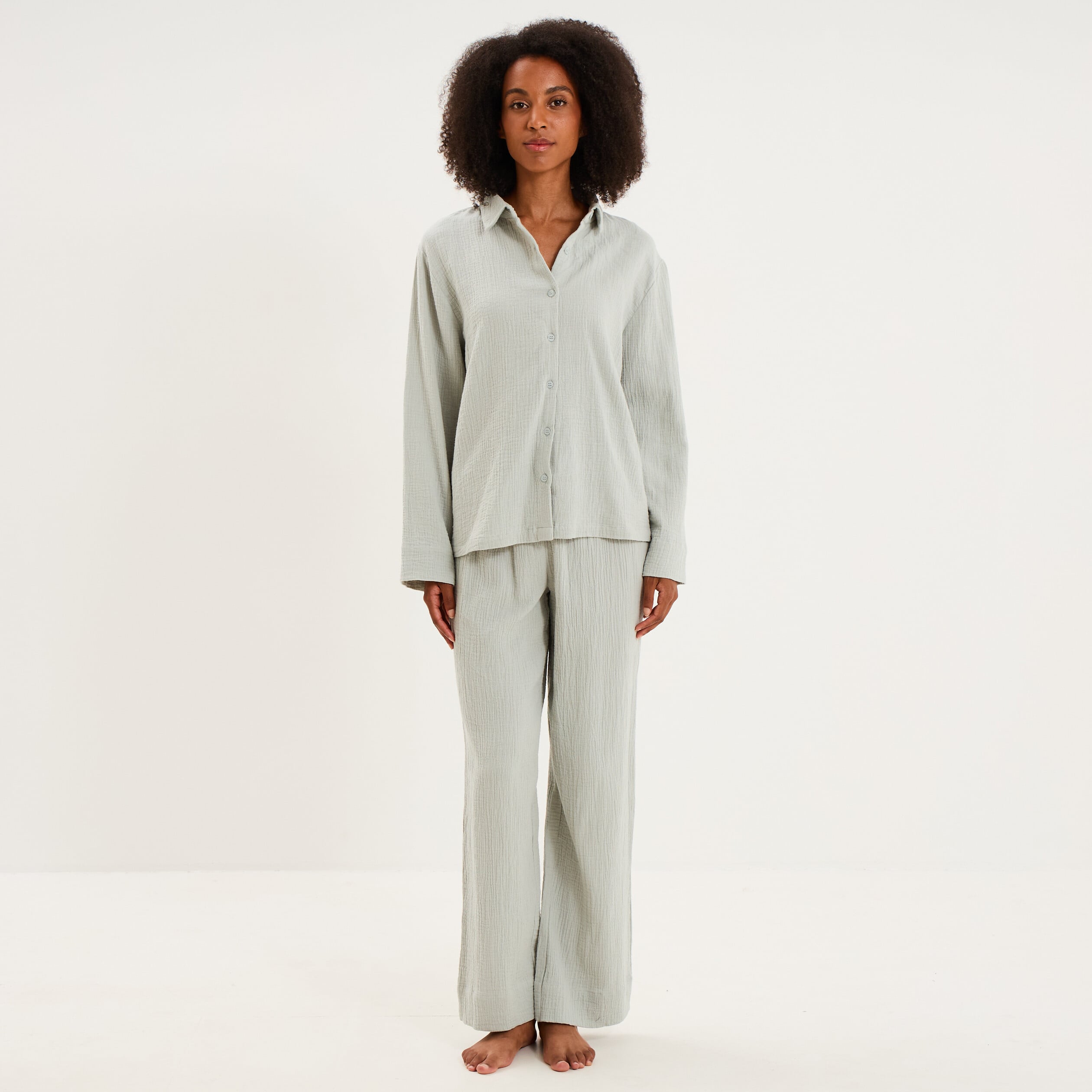 Ensemble pyjama chemise gaze de coton vert clair femme