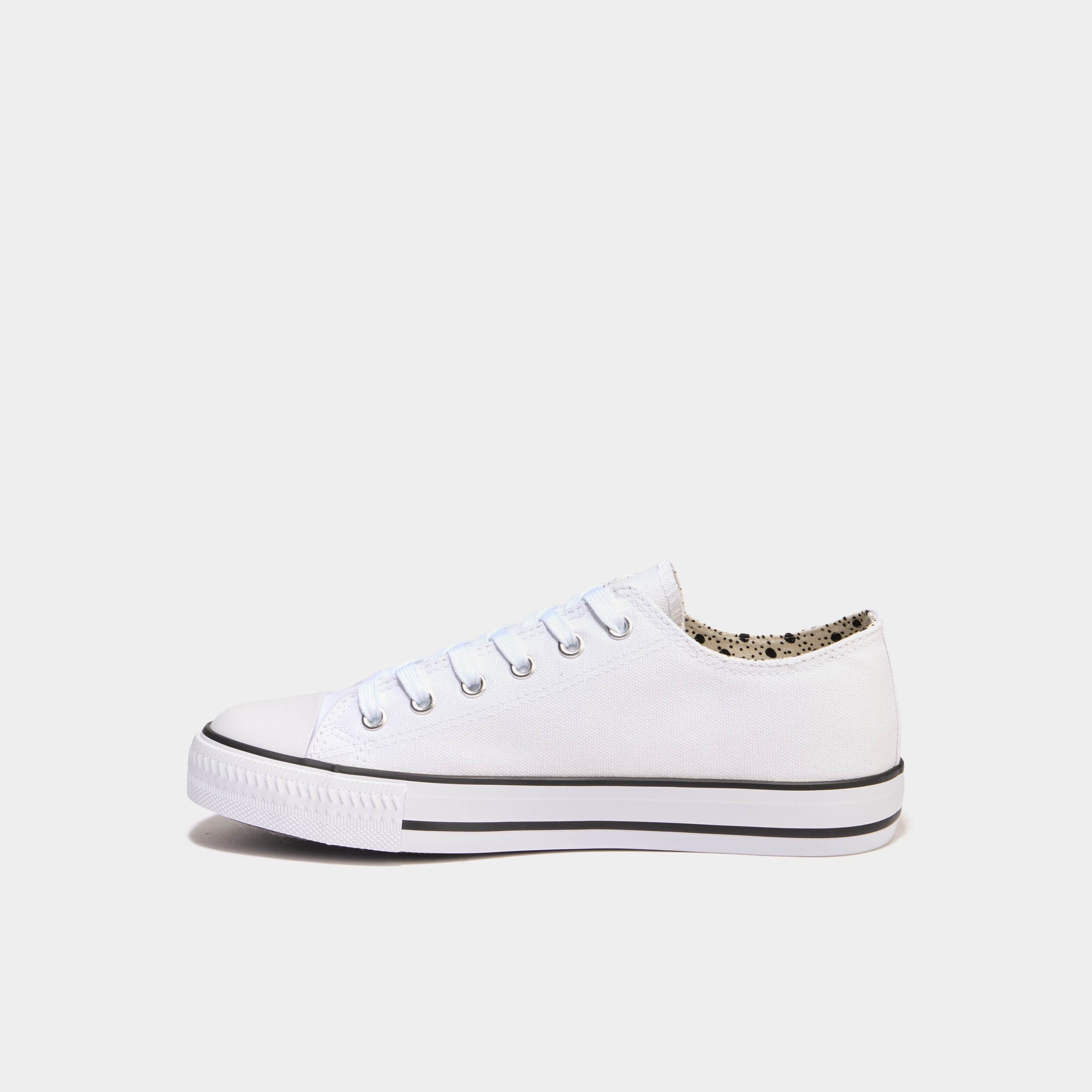 tennis basses en toile a lacets blanc femme Tennis basses en toile à lacets blanc femme