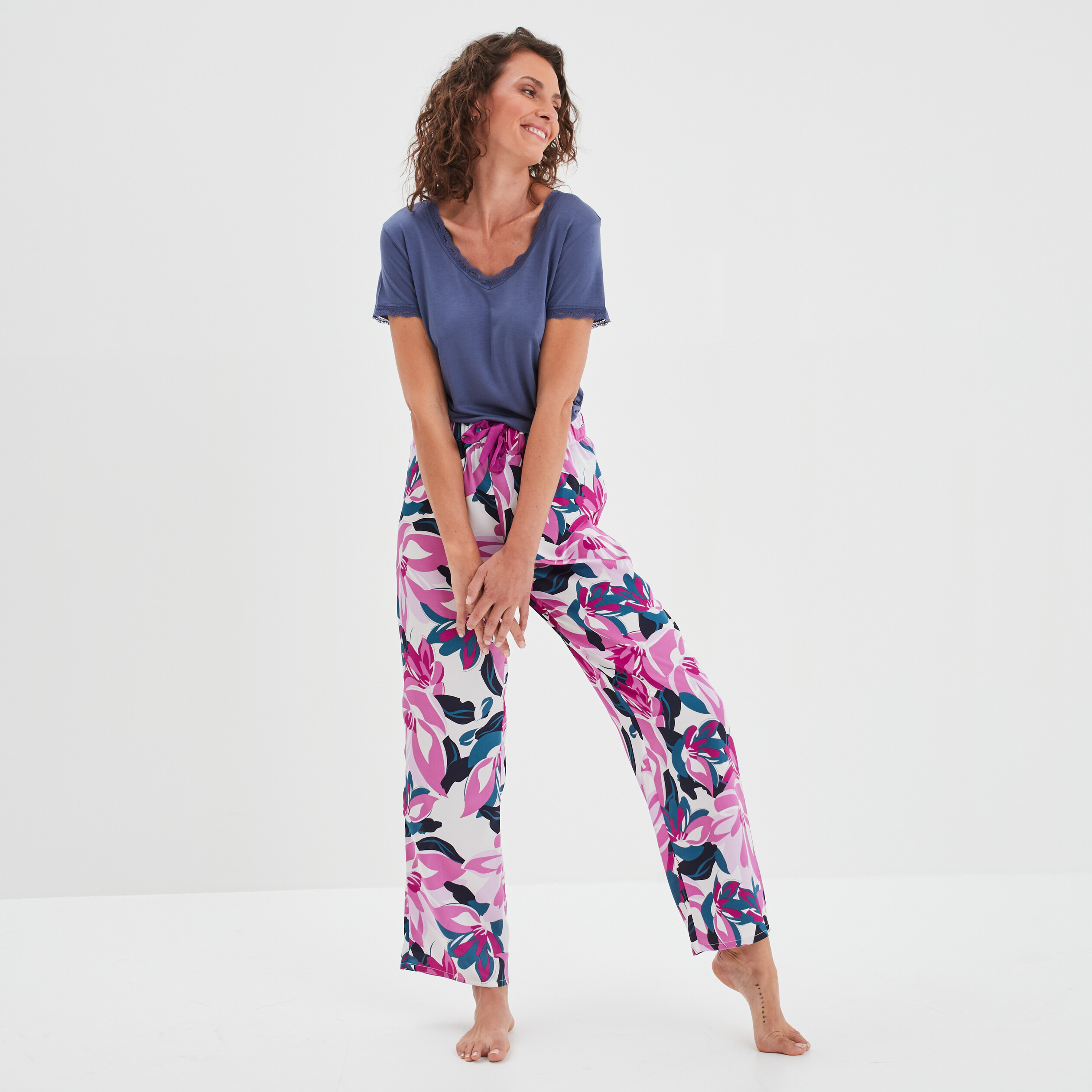 t shirt de pyjama bleu fonce femme T-shirt de pyjama bleu foncé femme