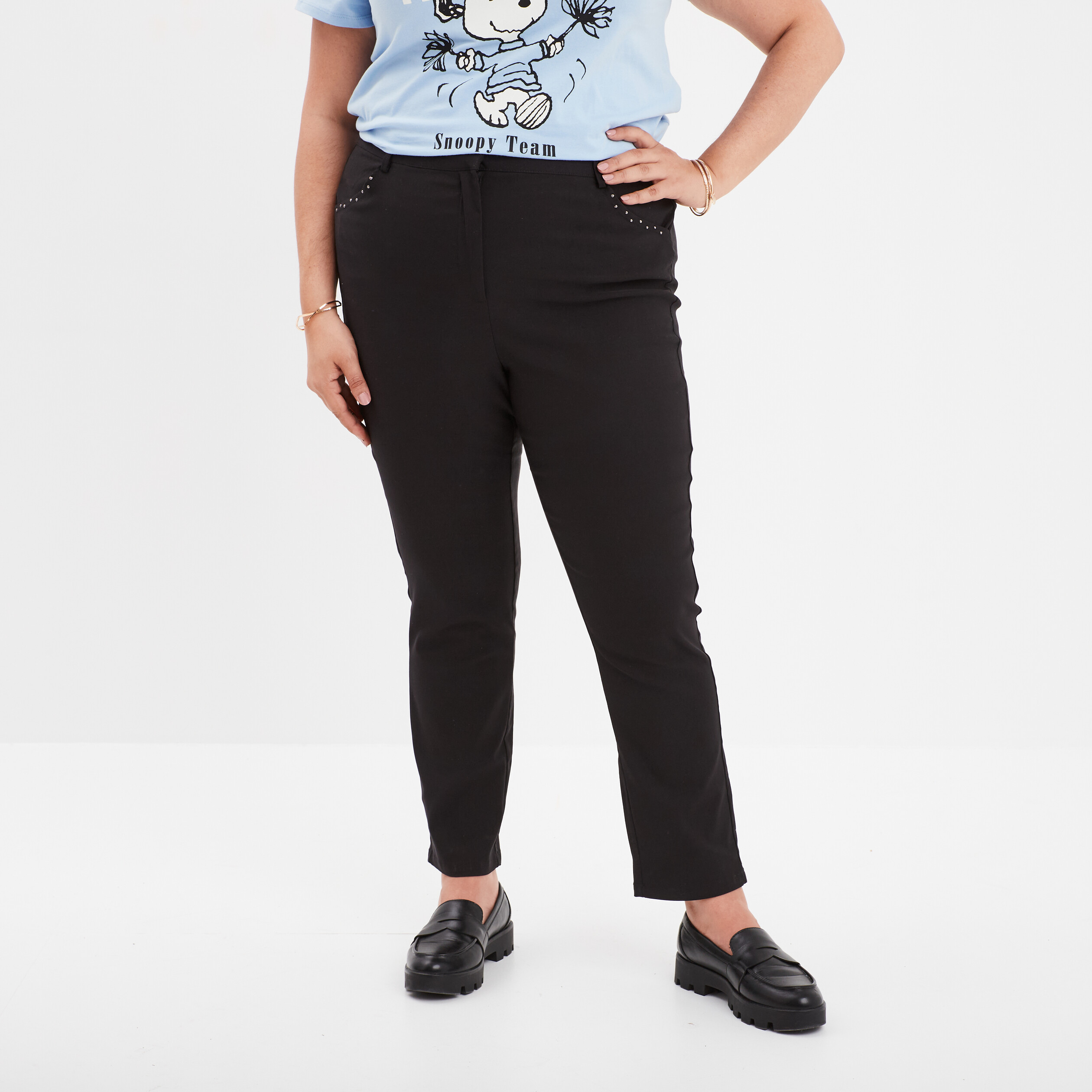 Pantacourt ajuste details strass noir femme grande taille