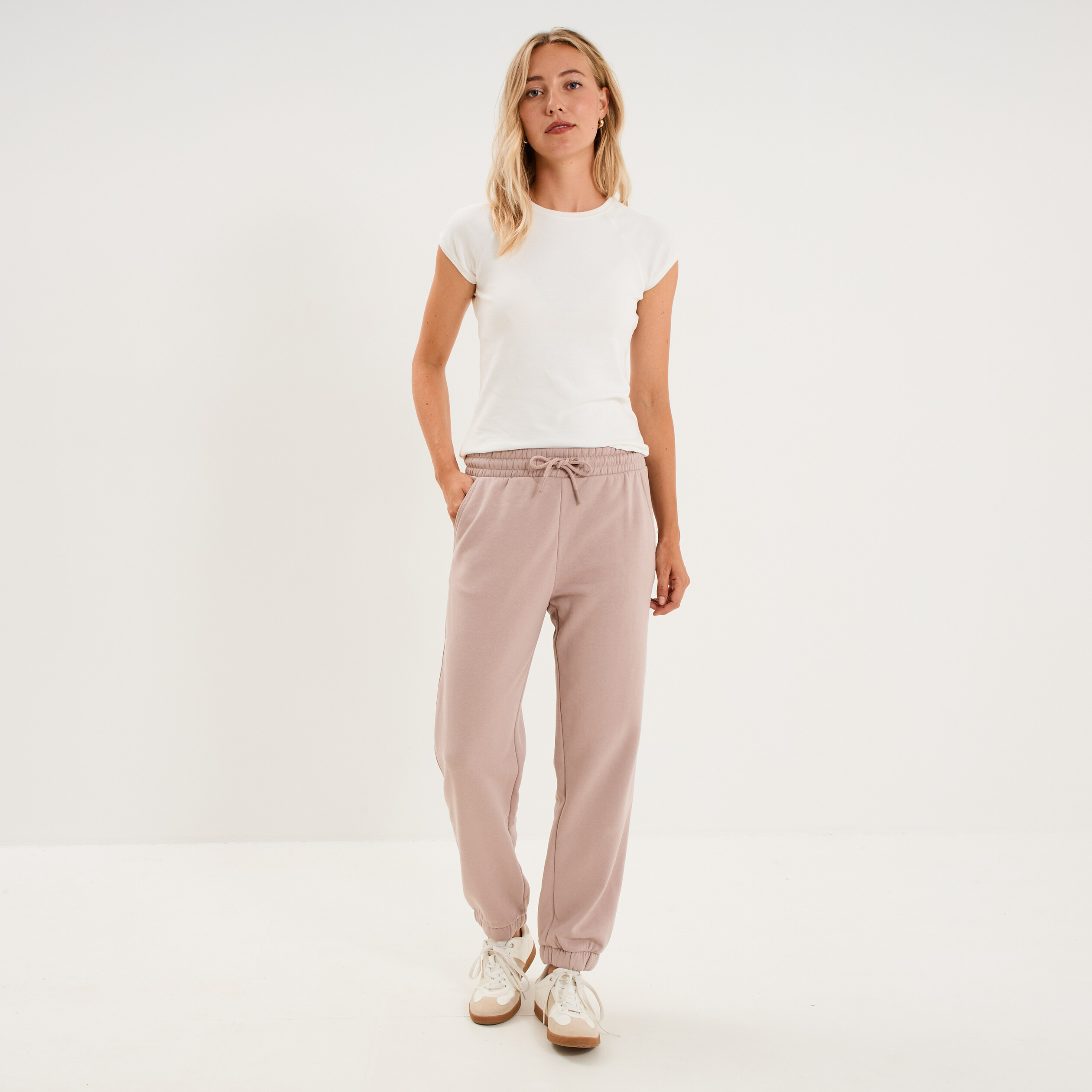 Pantalon de jogging molletonn&eacute; marron clair femme