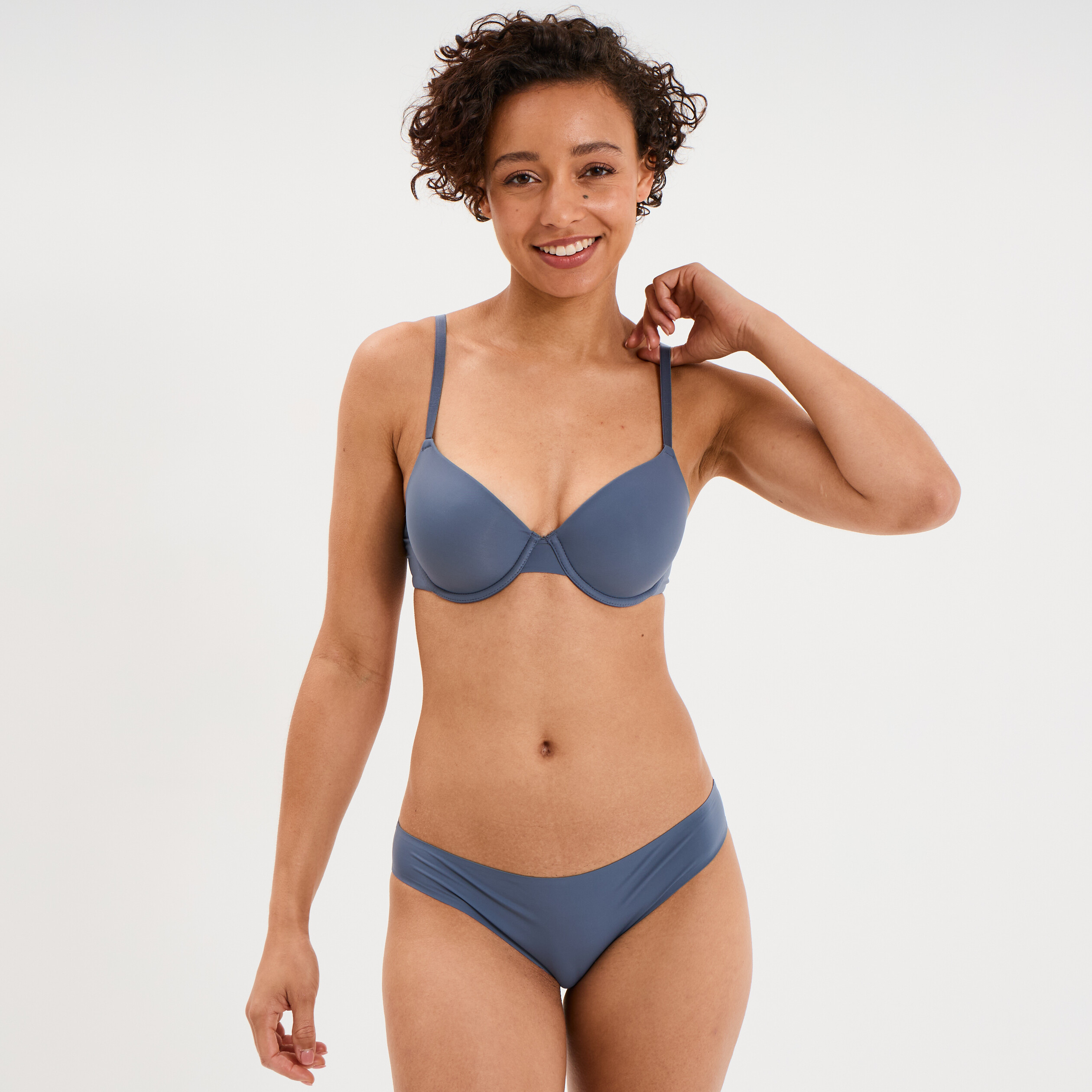 Soutien-gorge corbeille padd&eacute; microfibre bleu gris femme