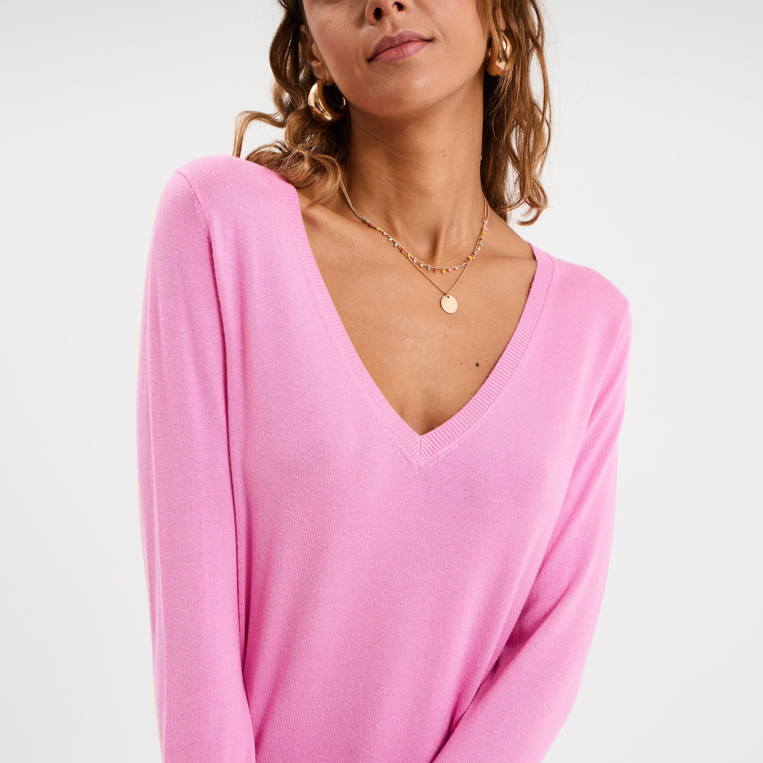 Pull col en V manches longues rose femme