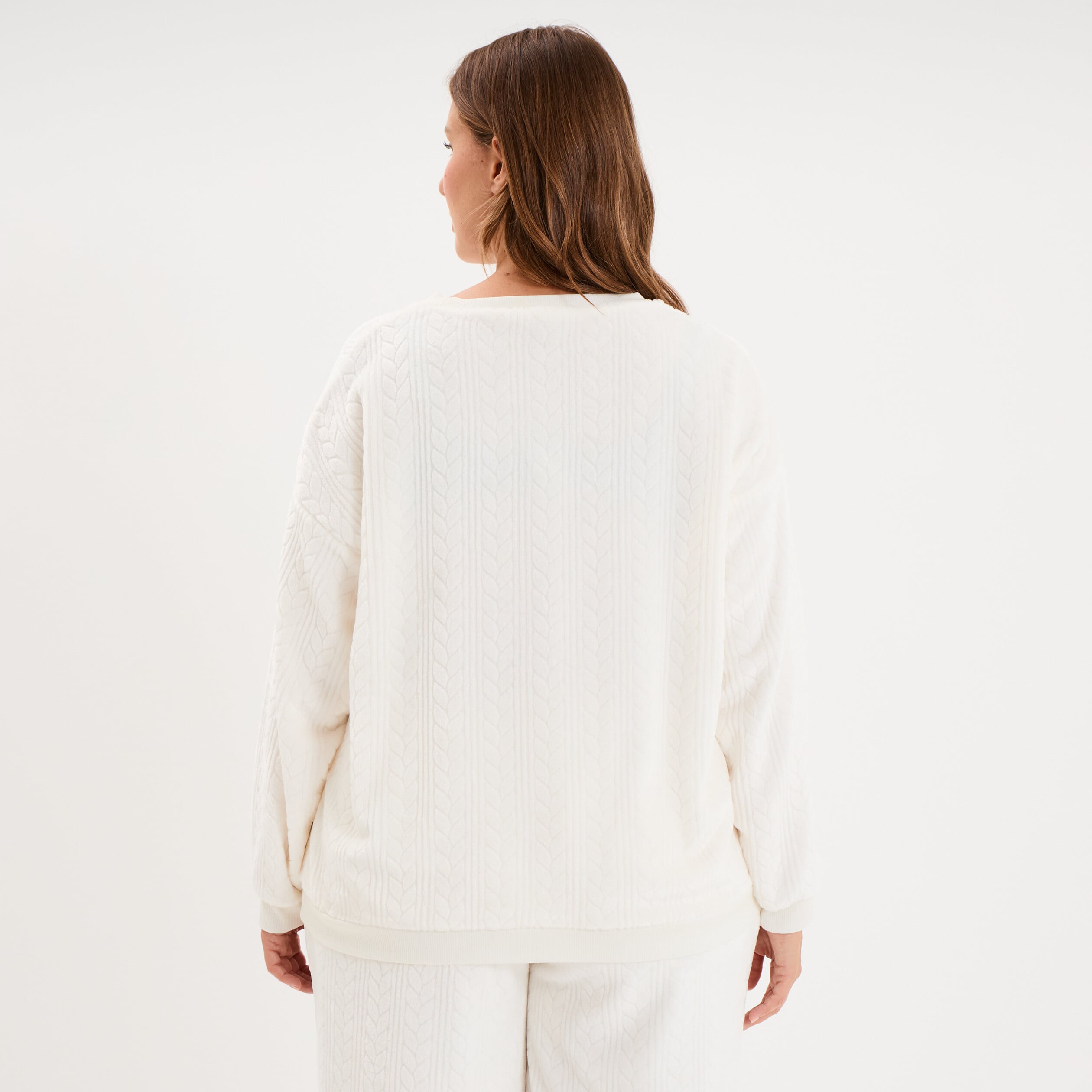 Sweat d&eacute;tails torsades manches longues blanc femme grande taille