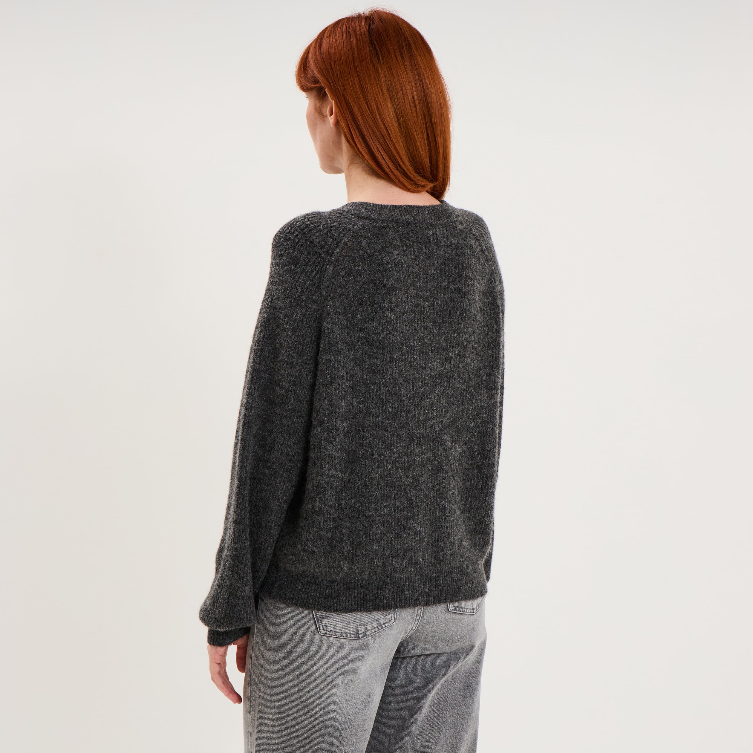 Gilet cardigan col rond boutonn&eacute; gris fonc&eacute; femme