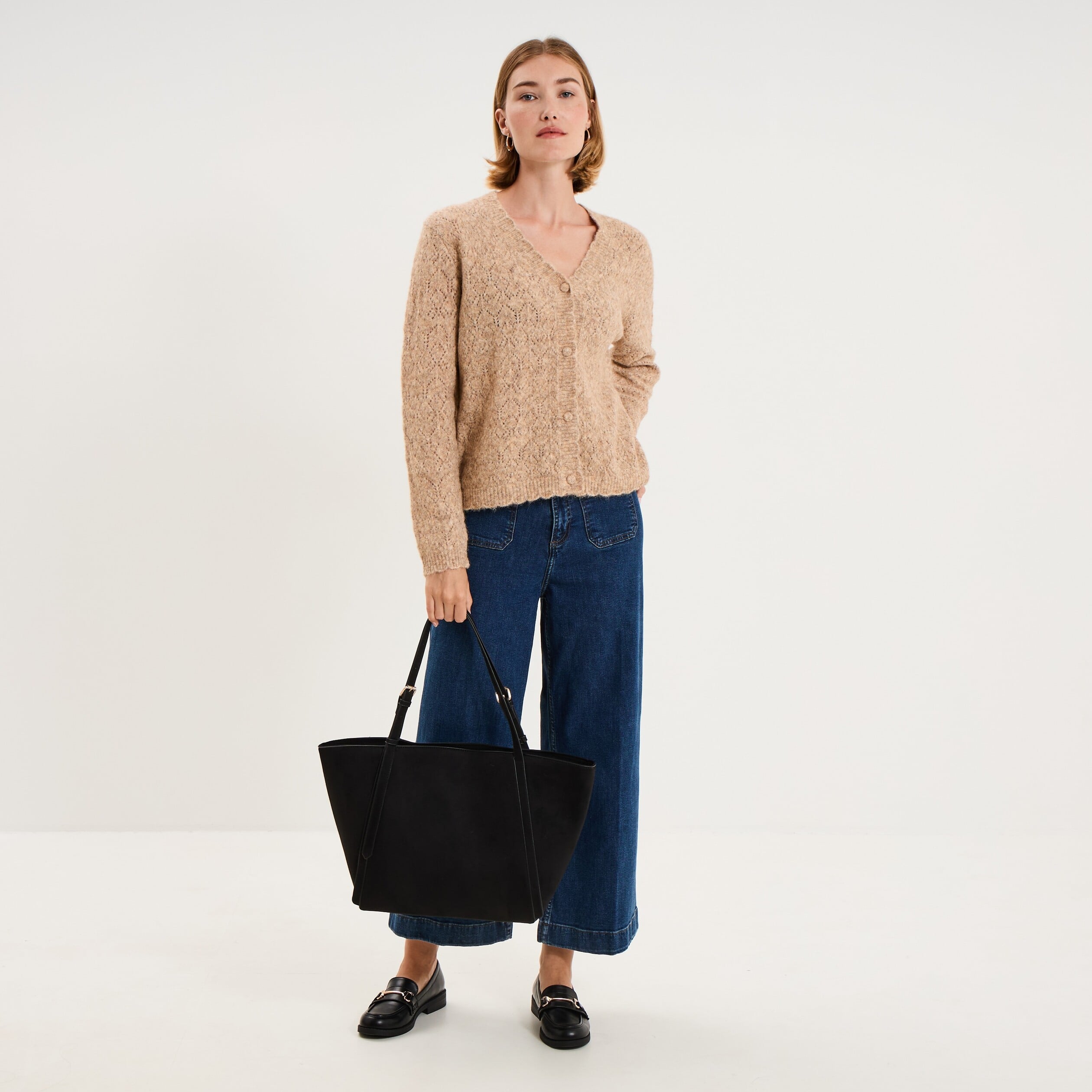Gilet cardigan ajour&eacute; manches longues beige femme