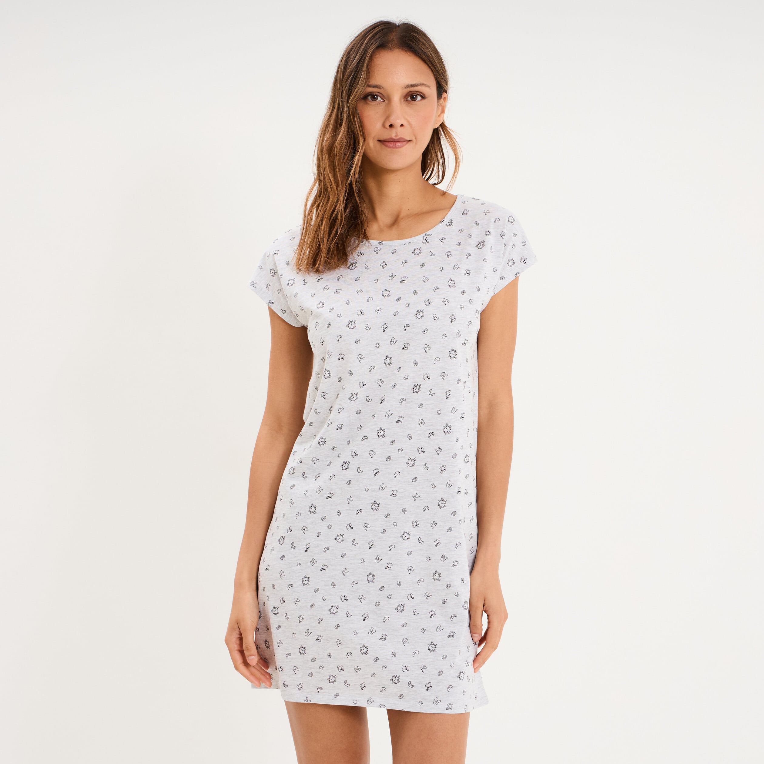 Chemise de nuit manches courtes gris clair femme
