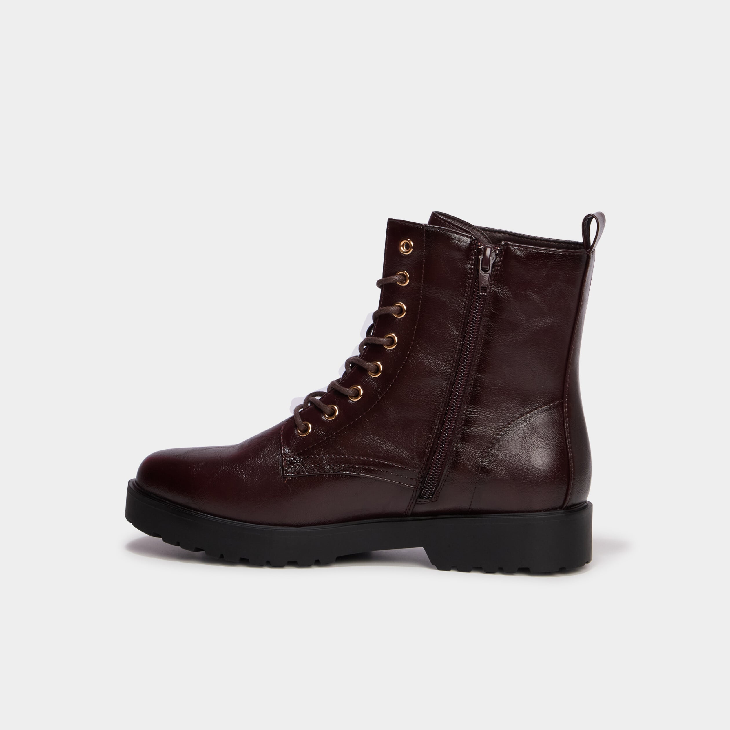 Boots &agrave; lacets talons bordeaux femme