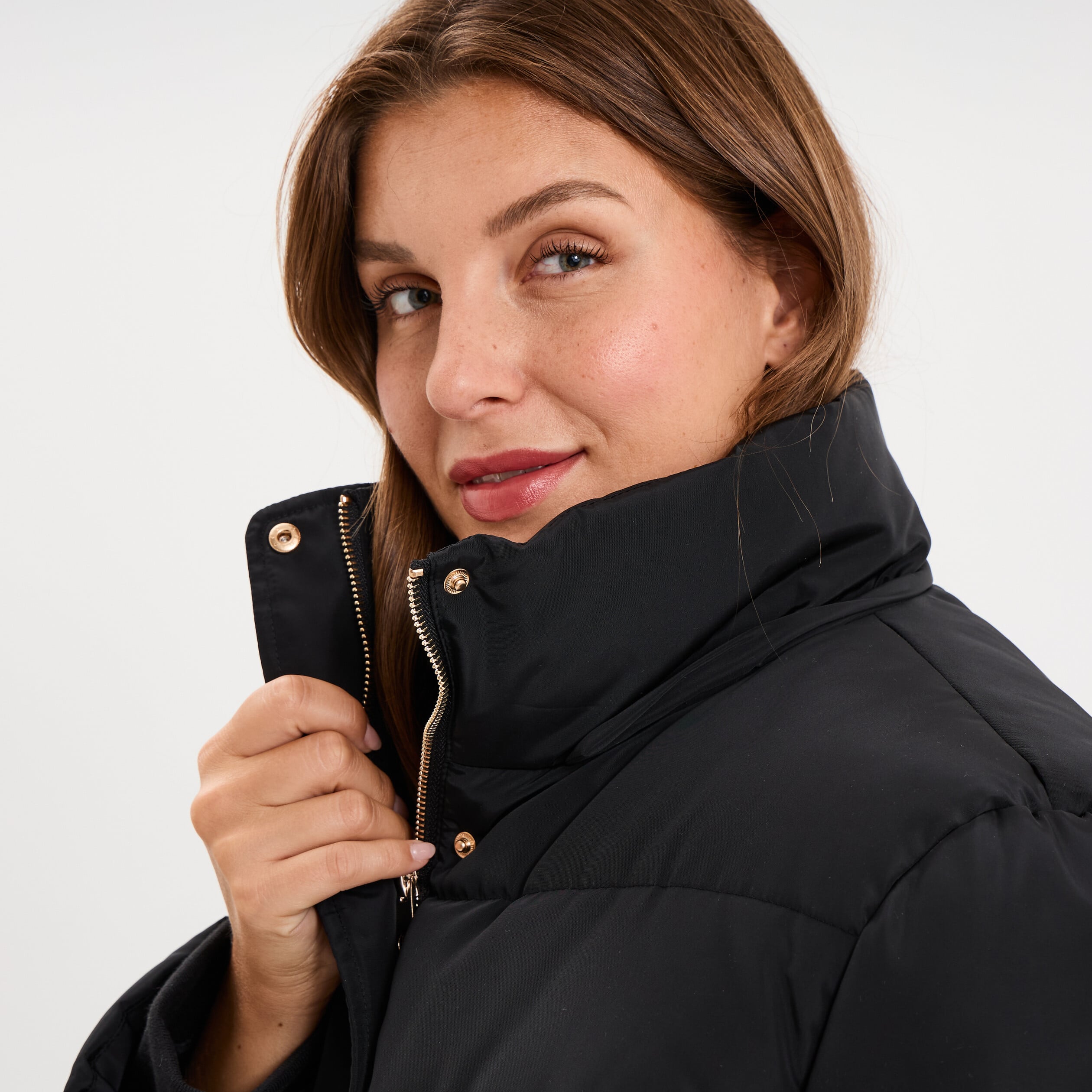 Doudoune mi-longue ceintur&eacute;e &agrave; capuche noir femme grande taille