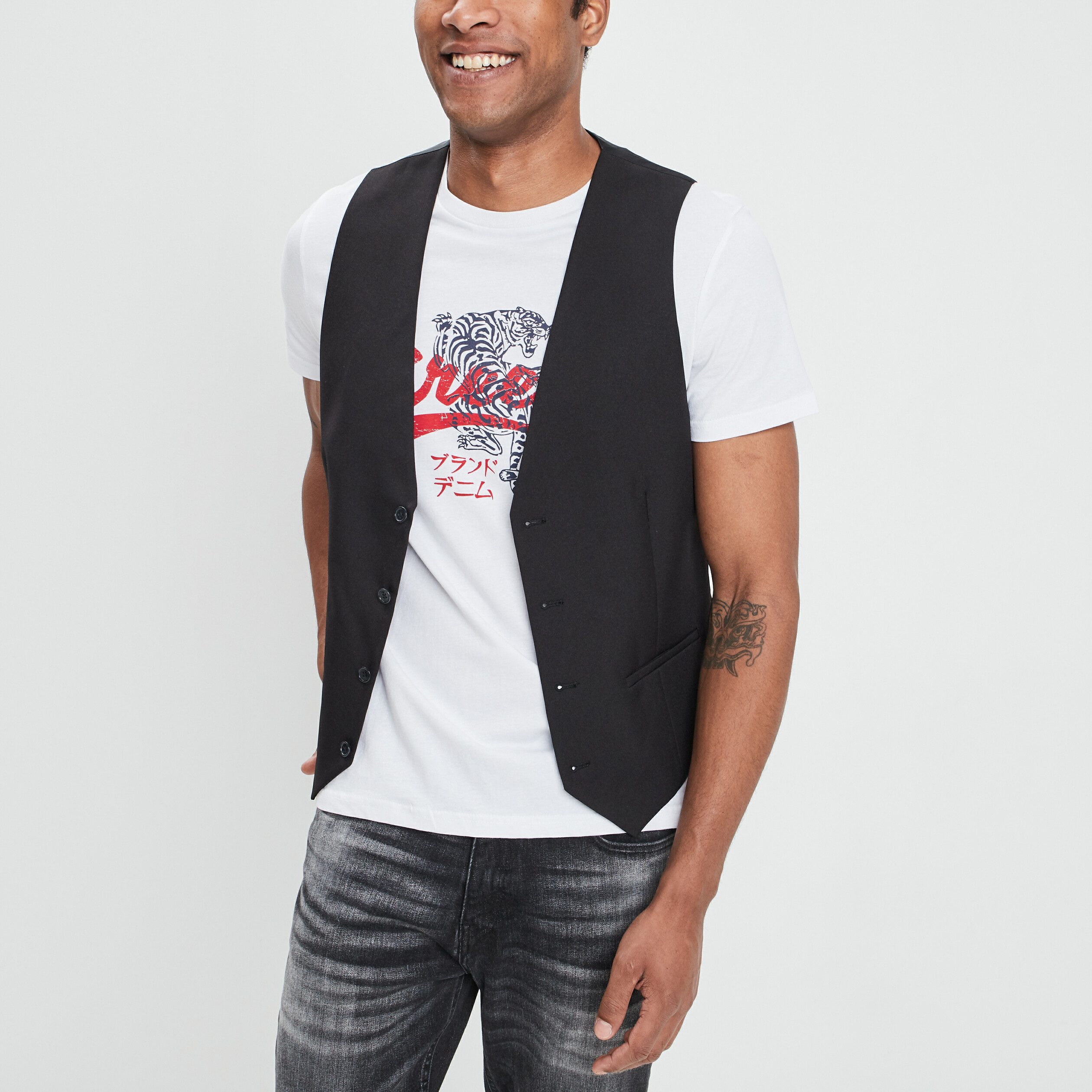 gilet de costume sans manches noir homme Gilet de costume sans manches noir homme