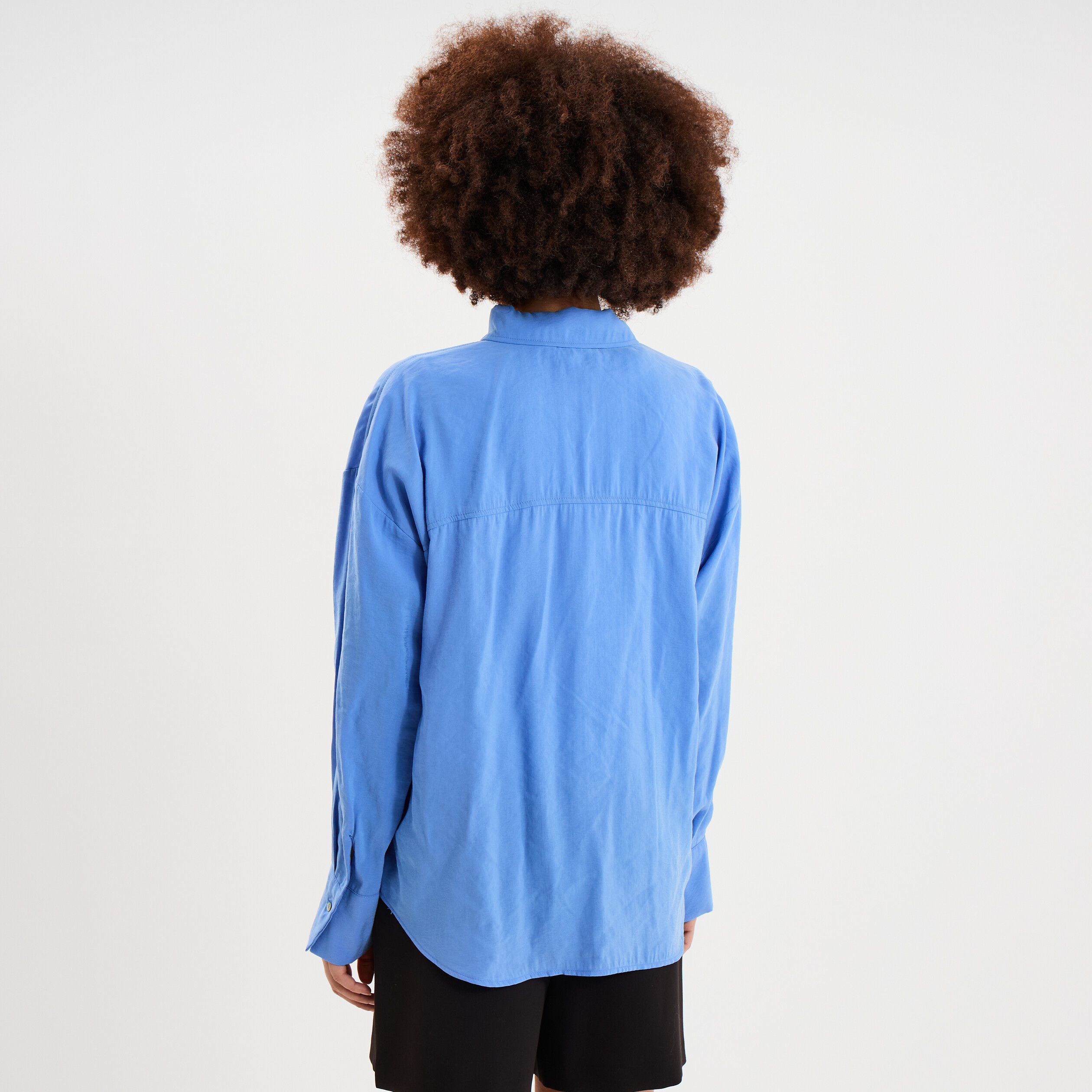 Chemise fluide manches longues oversize bleu electrique femme