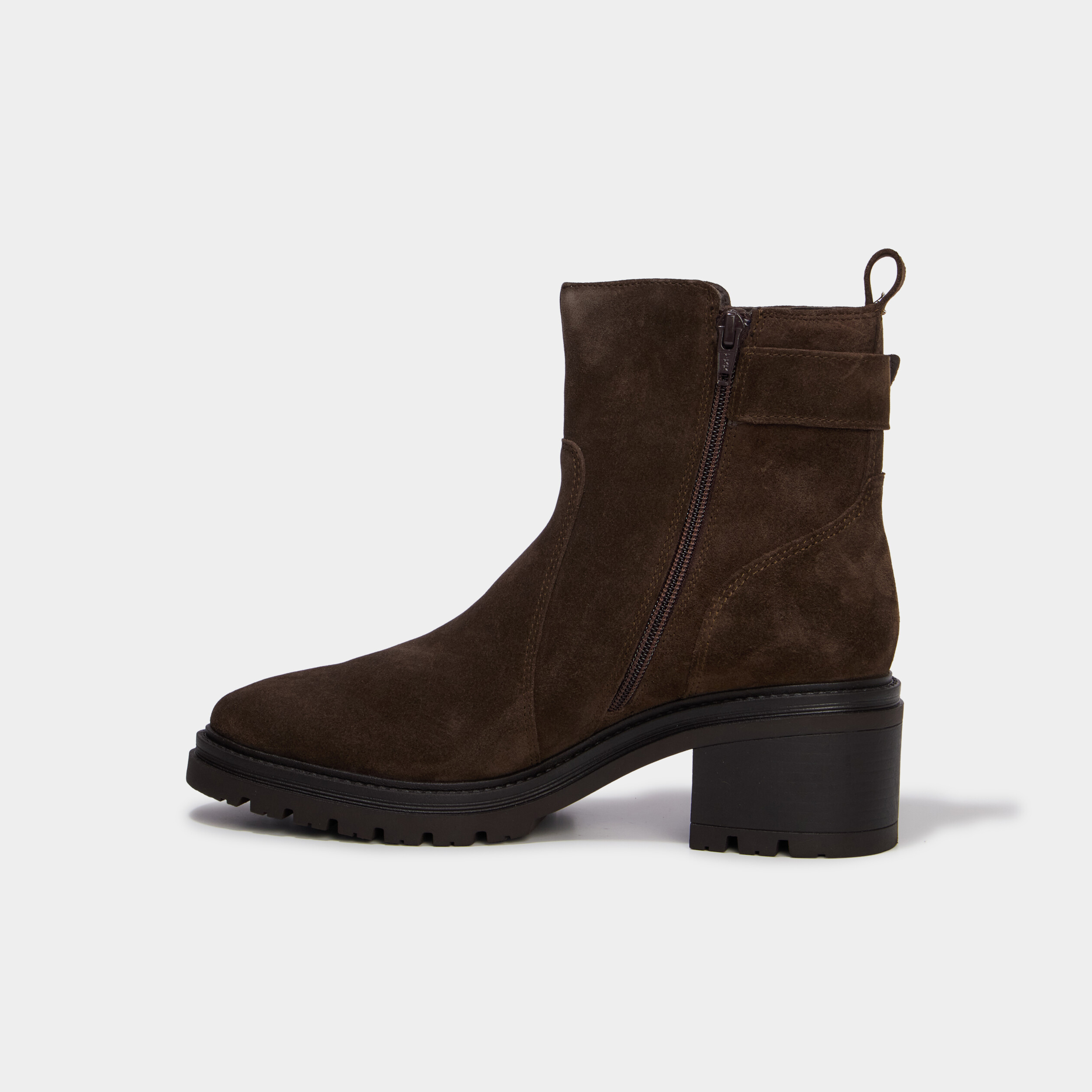 Boots en cuir &agrave; talons effet su&eacute;dine marron femme