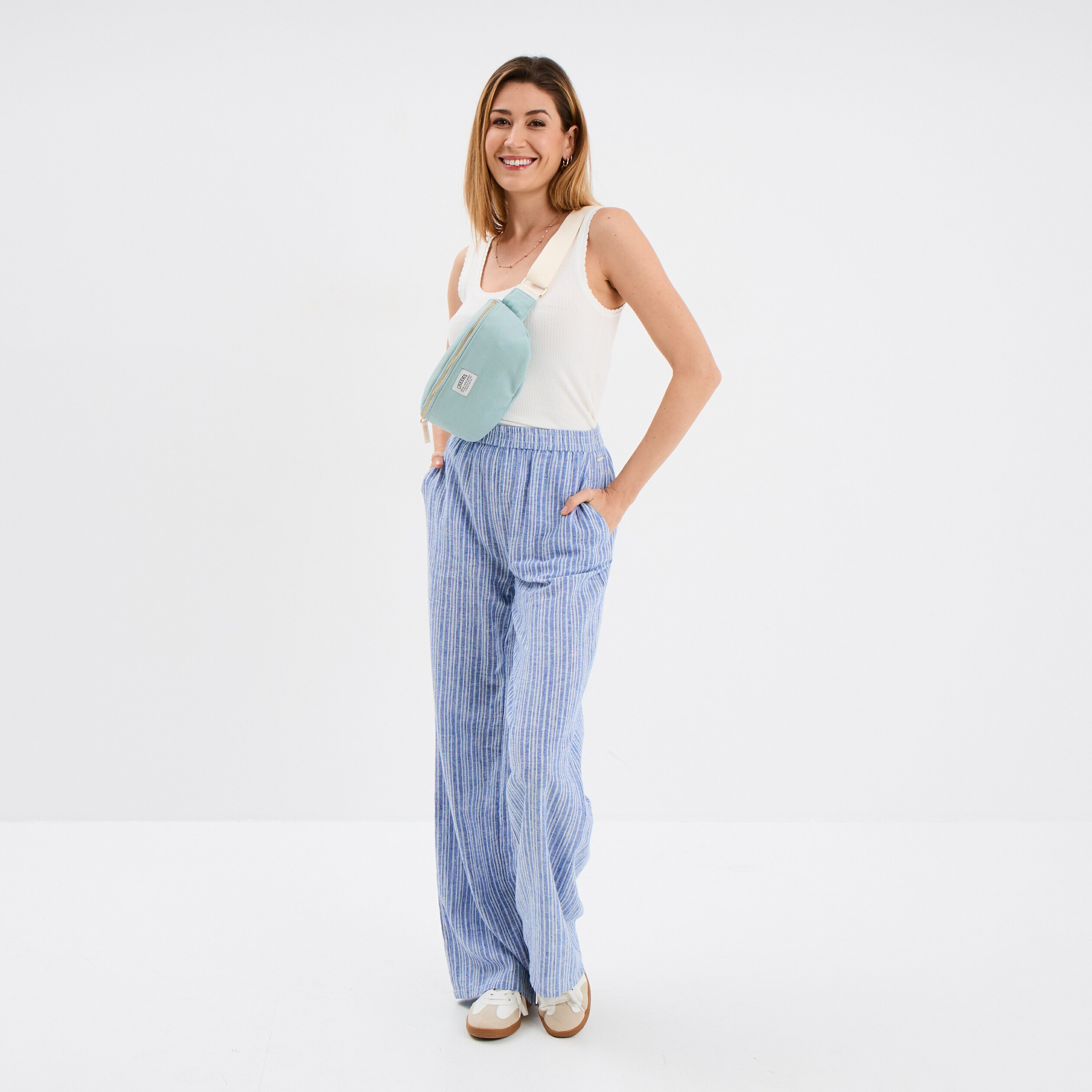 pantalon large taille elastiquee bleu femme Pantalon large taille élastiquée bleu femme