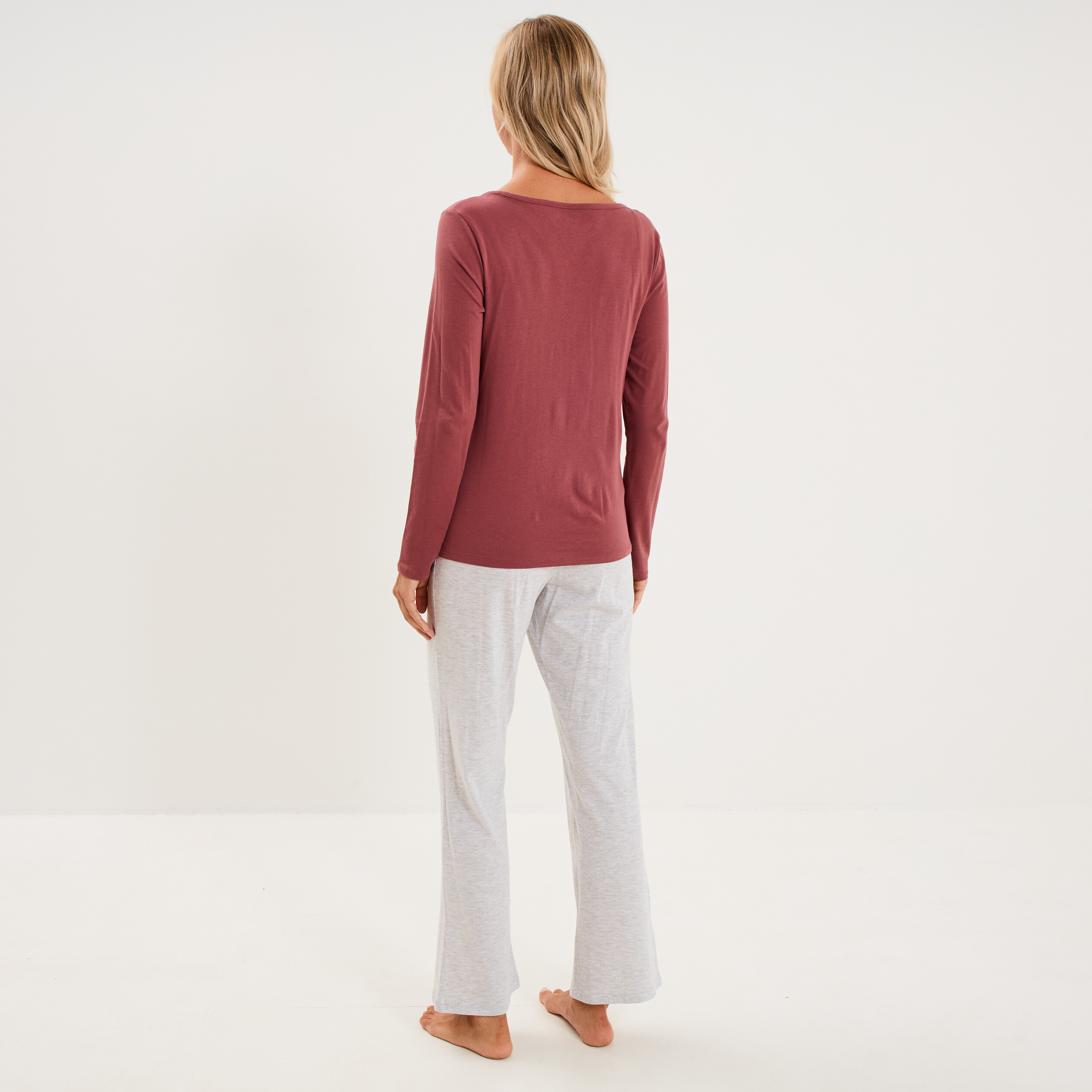 Ensemble pyjama pantalon et t-shirt rose framboise femme