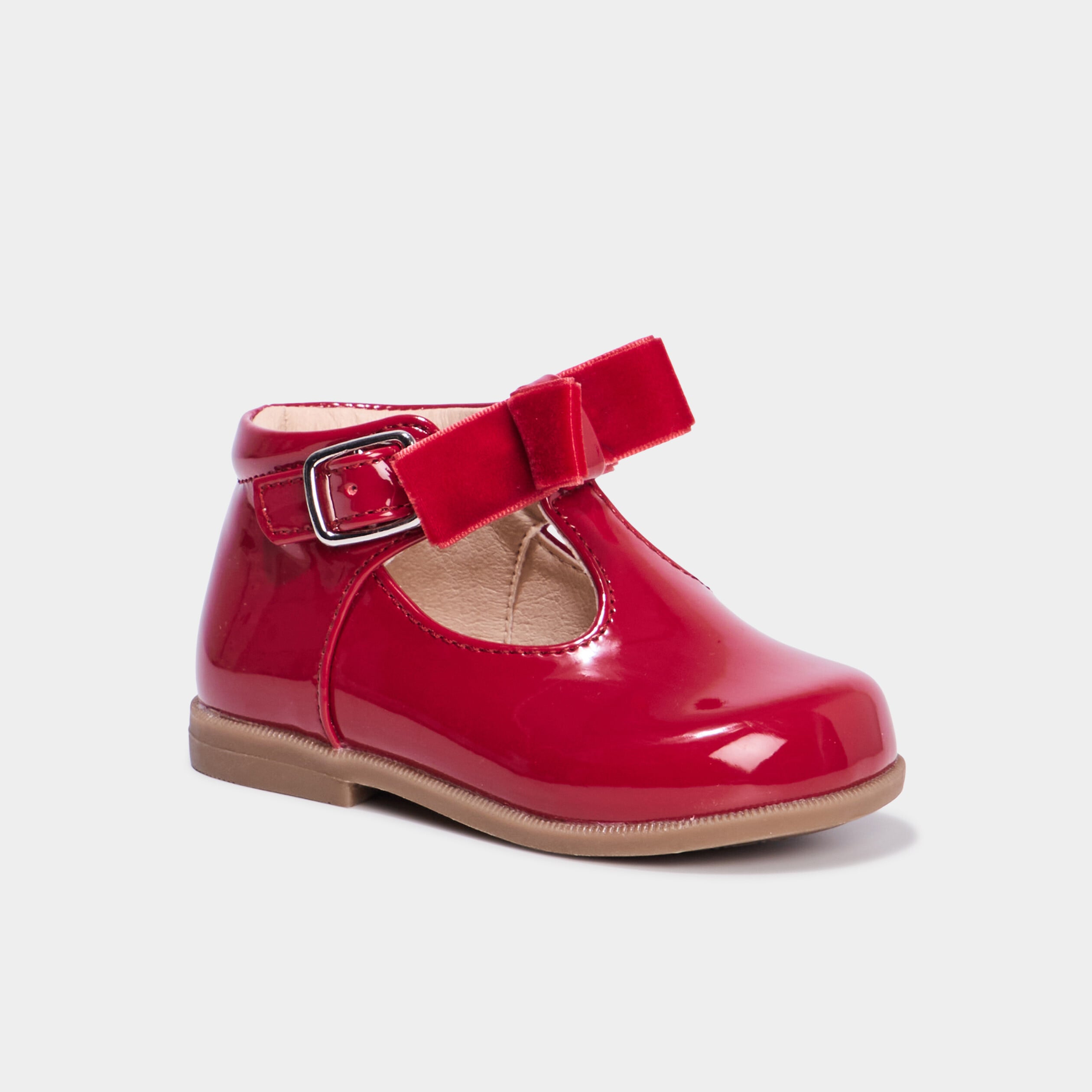 Babies c&eacute;r&eacute;monie vernies avec noeuds bordeaux b&eacute;b&eacute; fille
