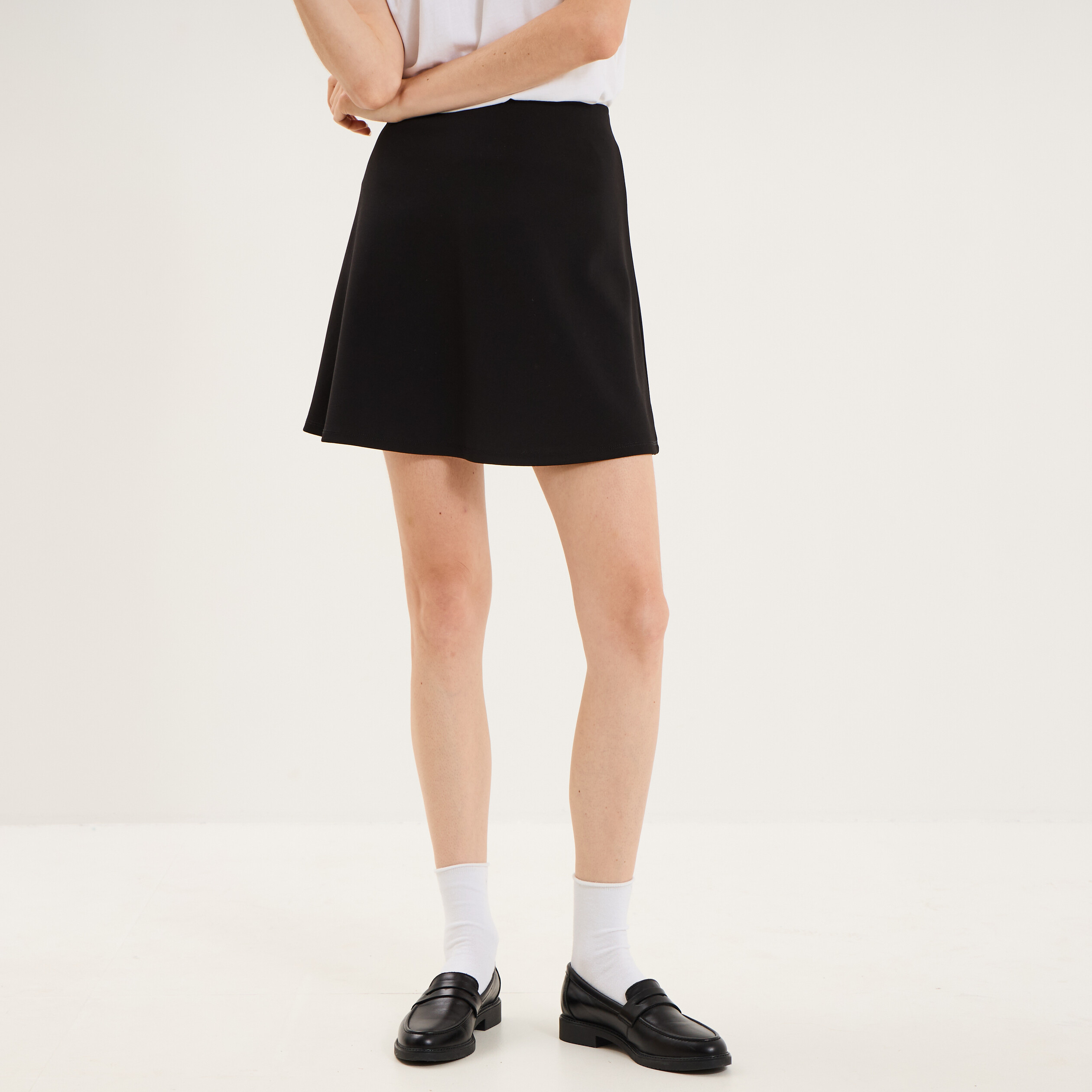 Jupe courte trap&egrave;ze taille &eacute;lastiqu&eacute;e noir femme