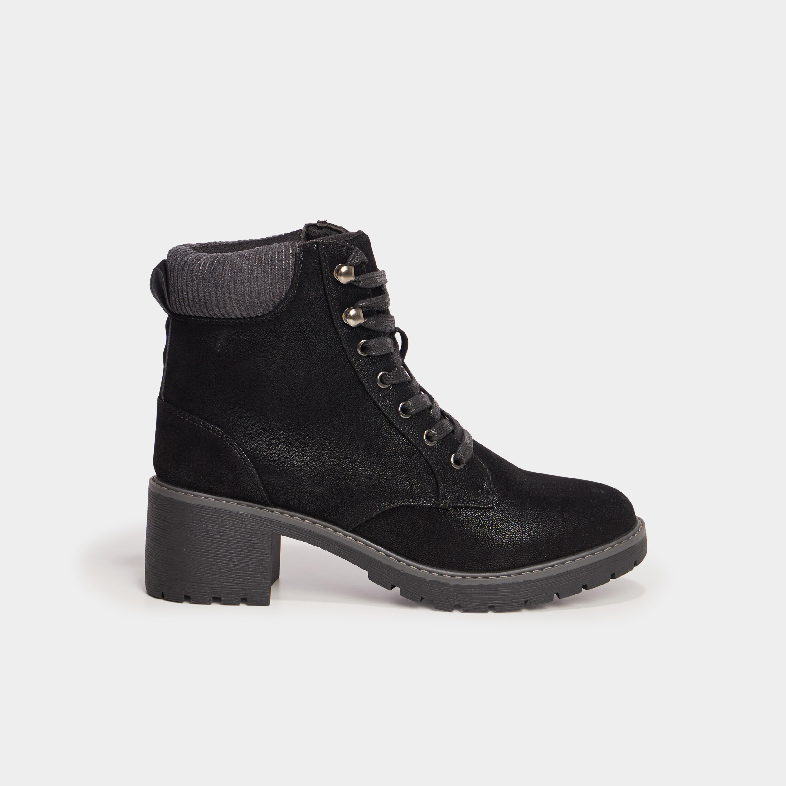 Bottines &agrave; talons et lacets noir femme