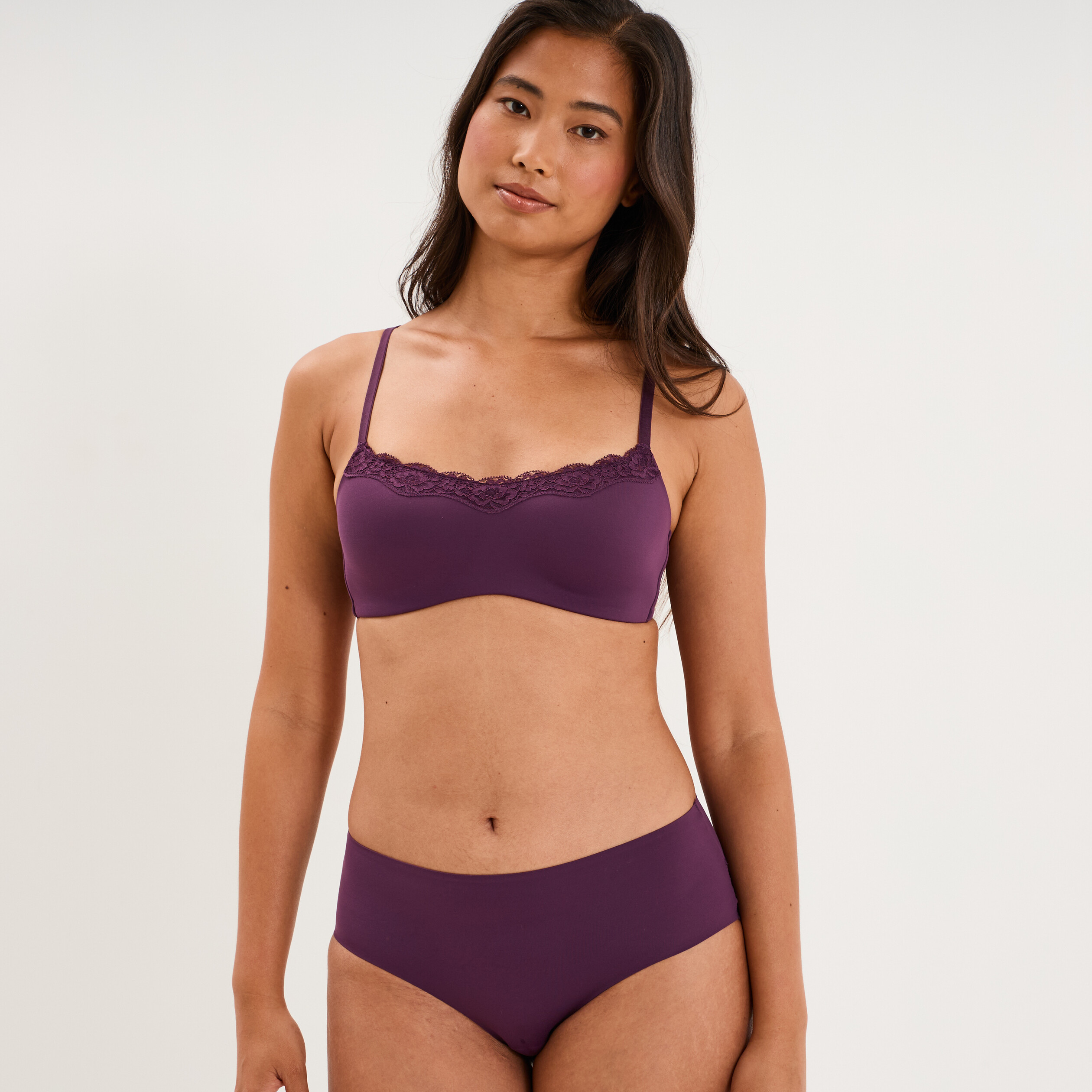 Soutien-gorge bandeau bretelles fines prune femme