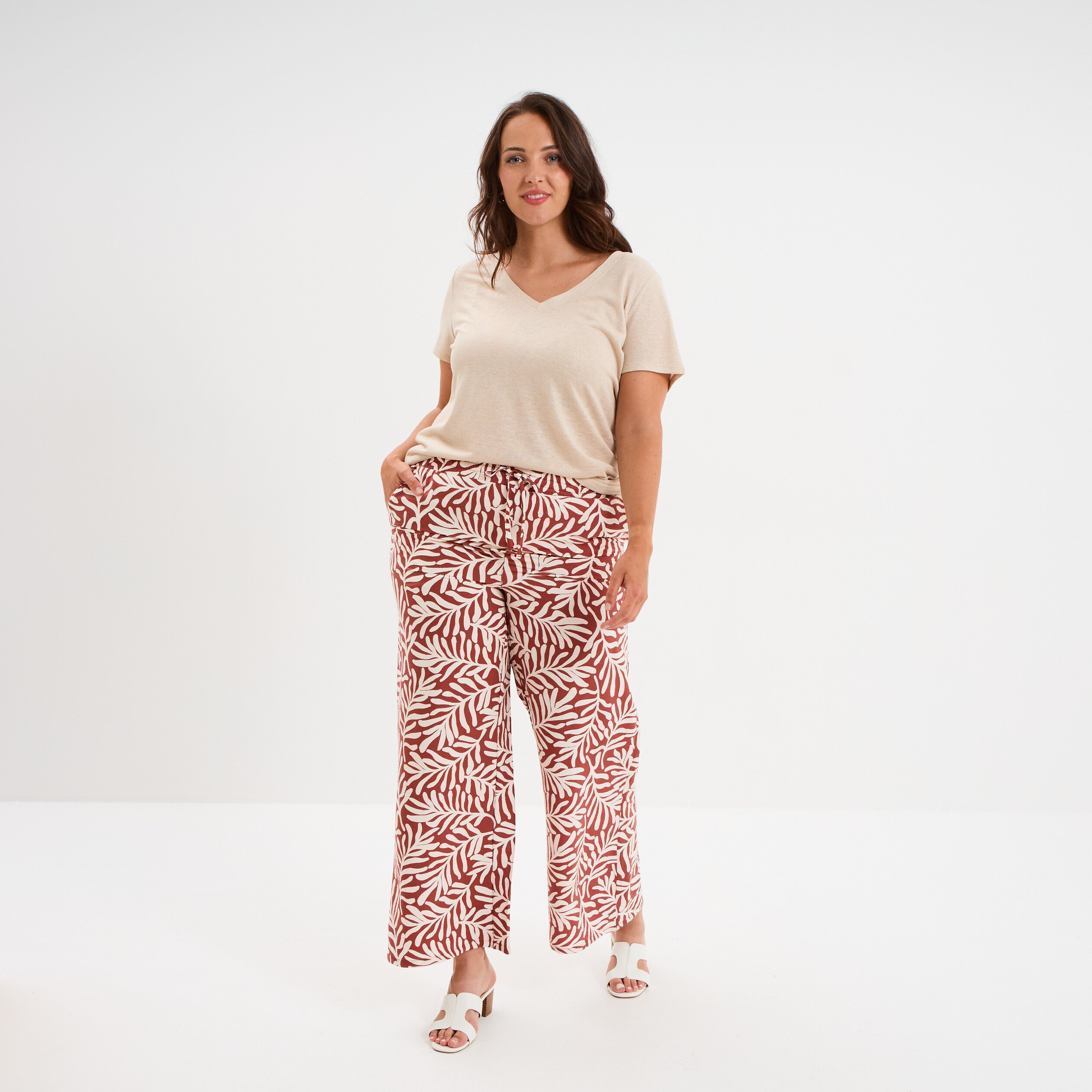 pantalon large fluide terracotta femmegt Pantalon large fluide terracotta femme grande taille
