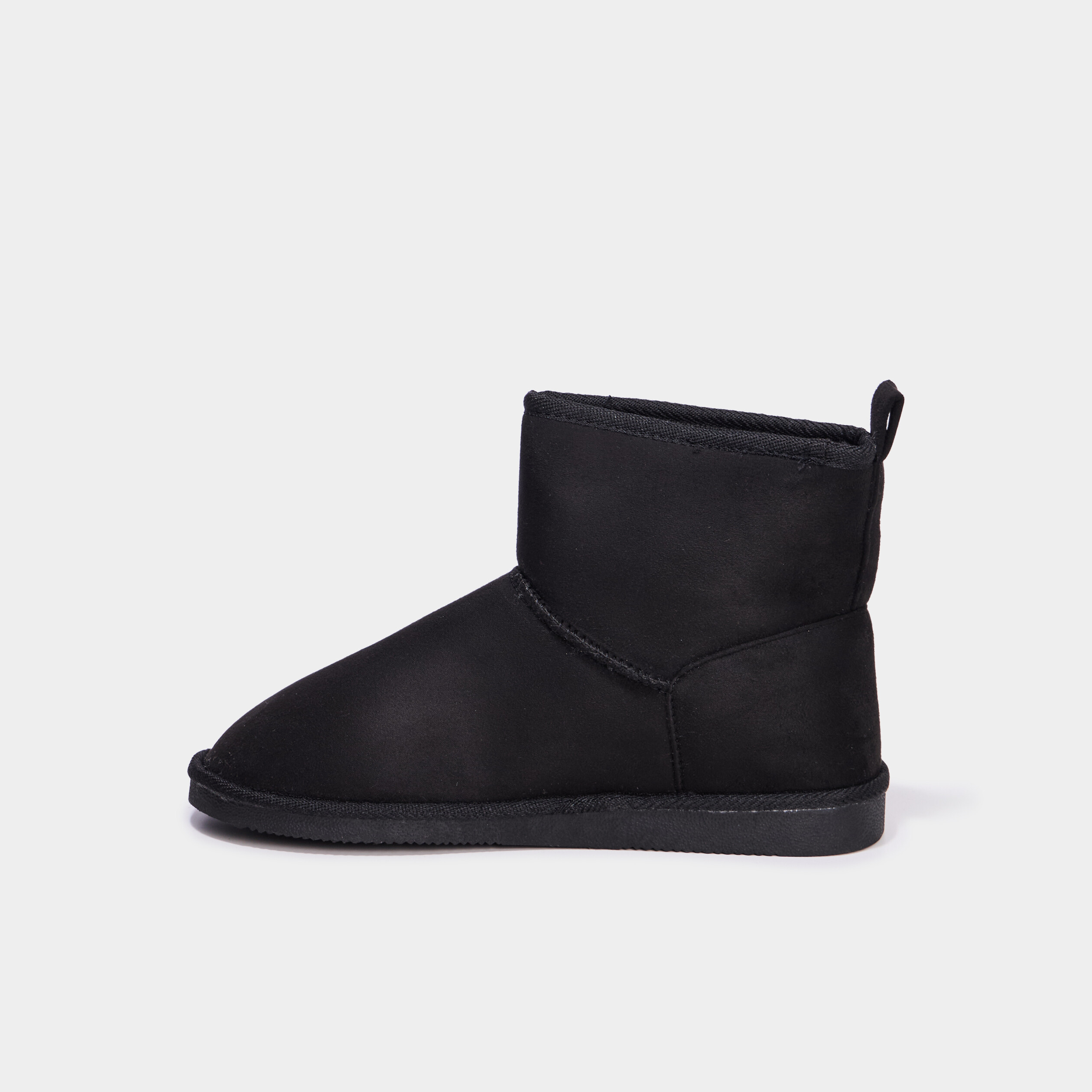 Bottines fourr&eacute;es plates noir femme