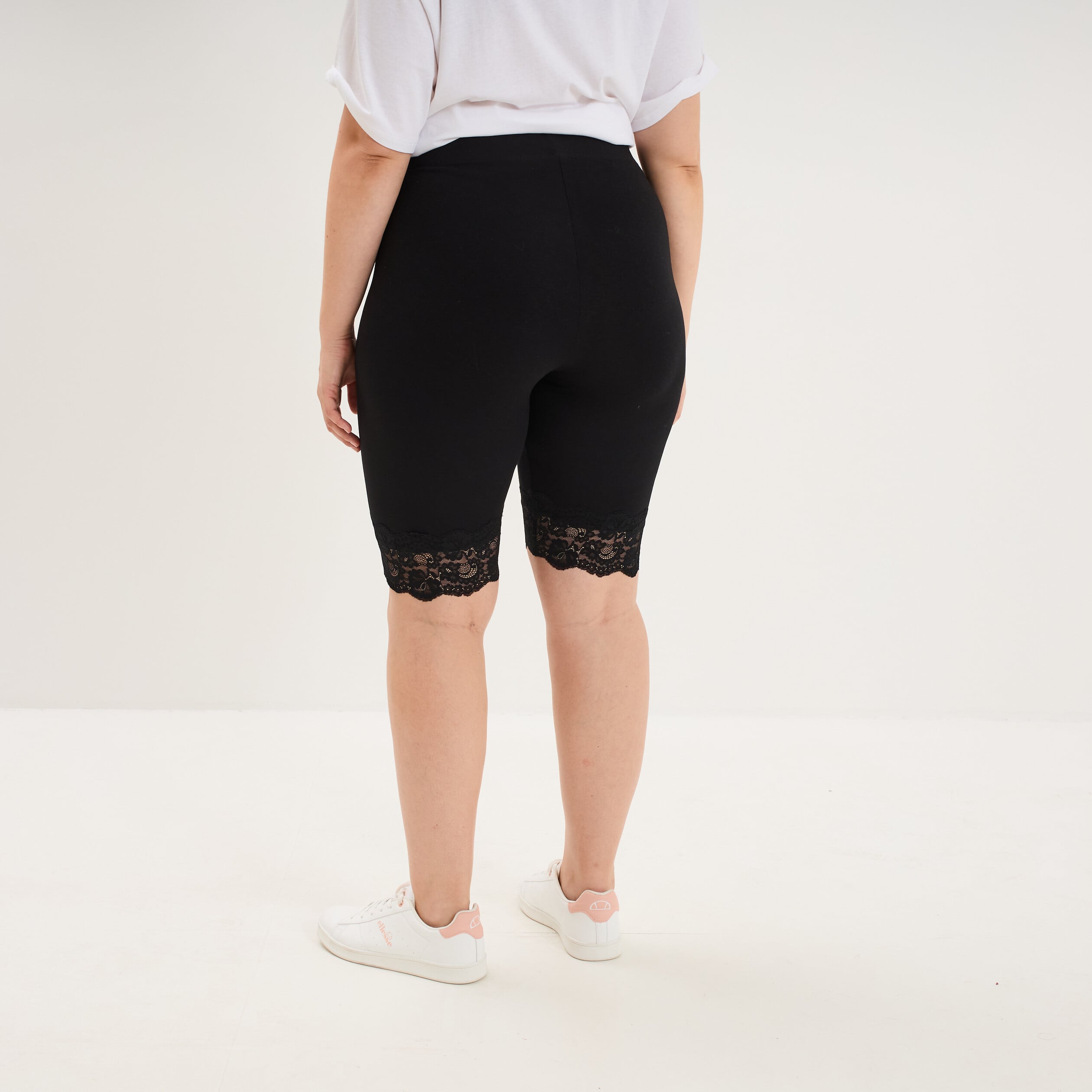 Short legging cycliste &agrave; dentelle noir femme grande taille