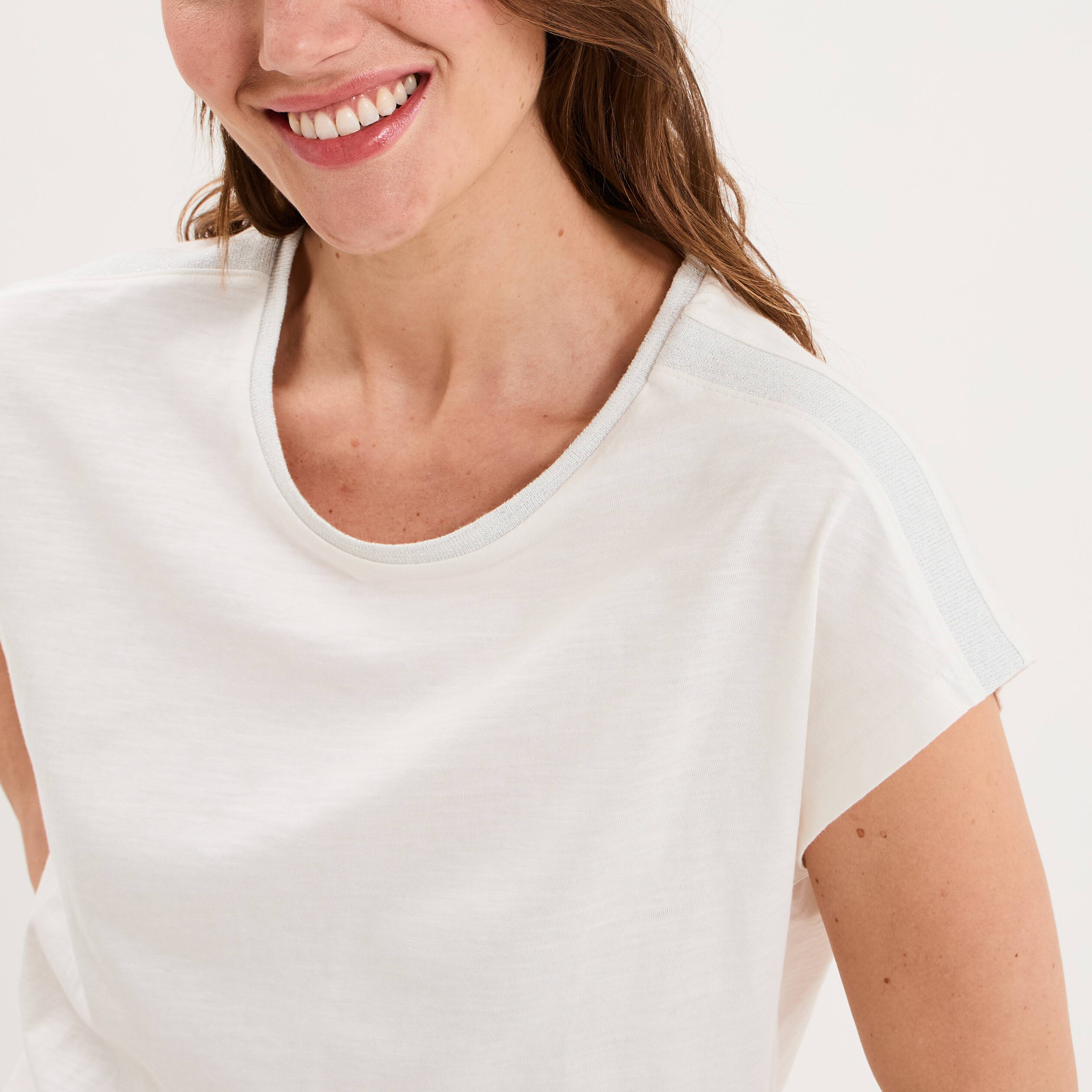 T-shirt col rond manches courtes blanc femme