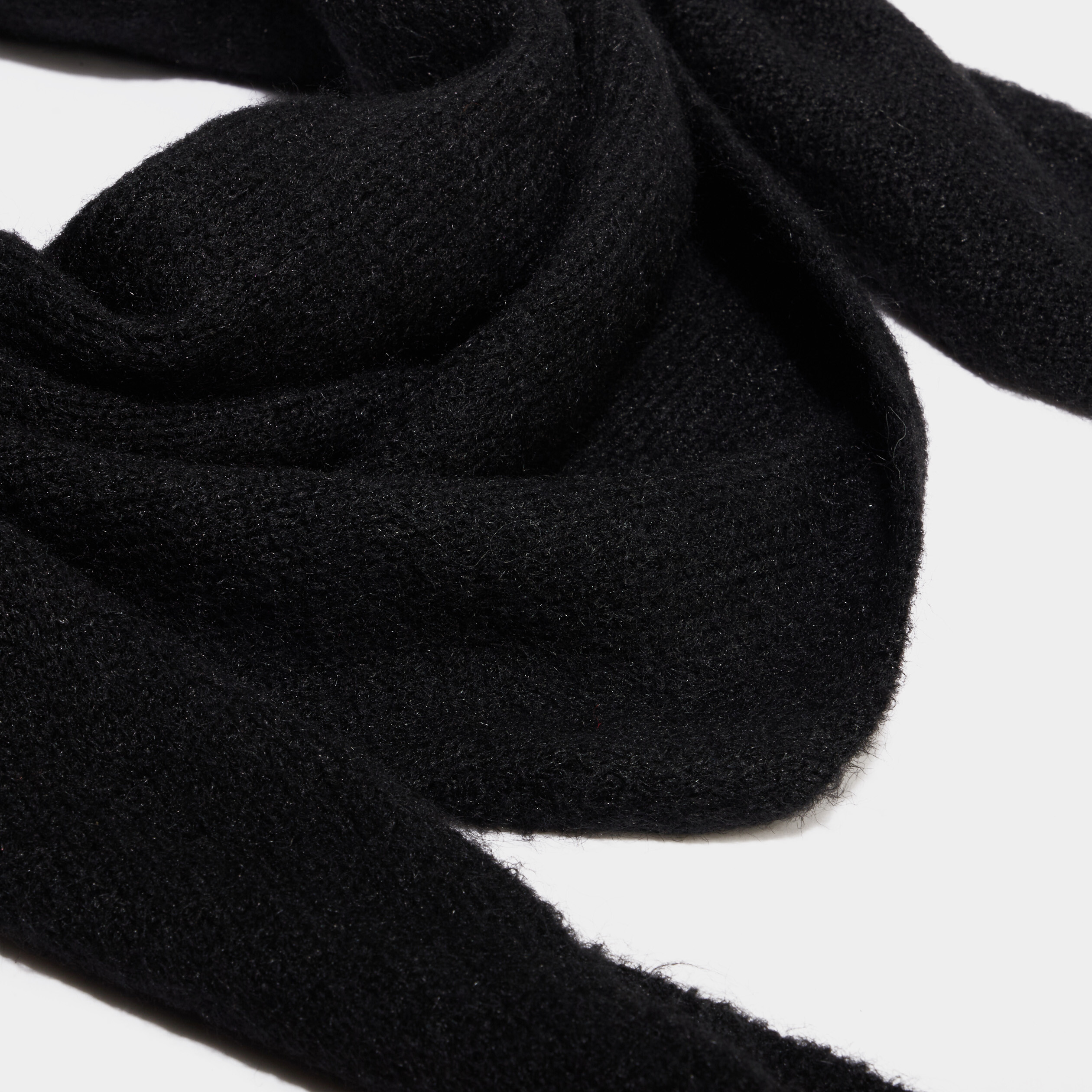 &Eacute;charpe triangulaire en maille douce noir femme